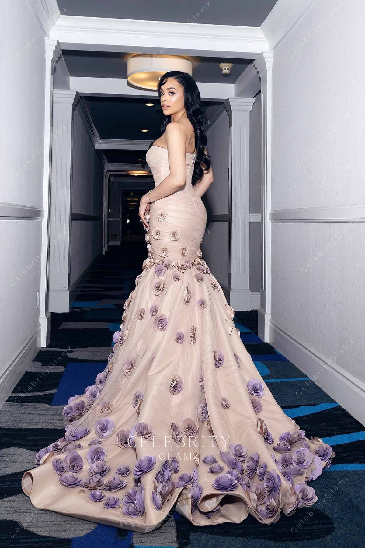 2025 Oscars red carpet Kristy Sarah Scott backless dress