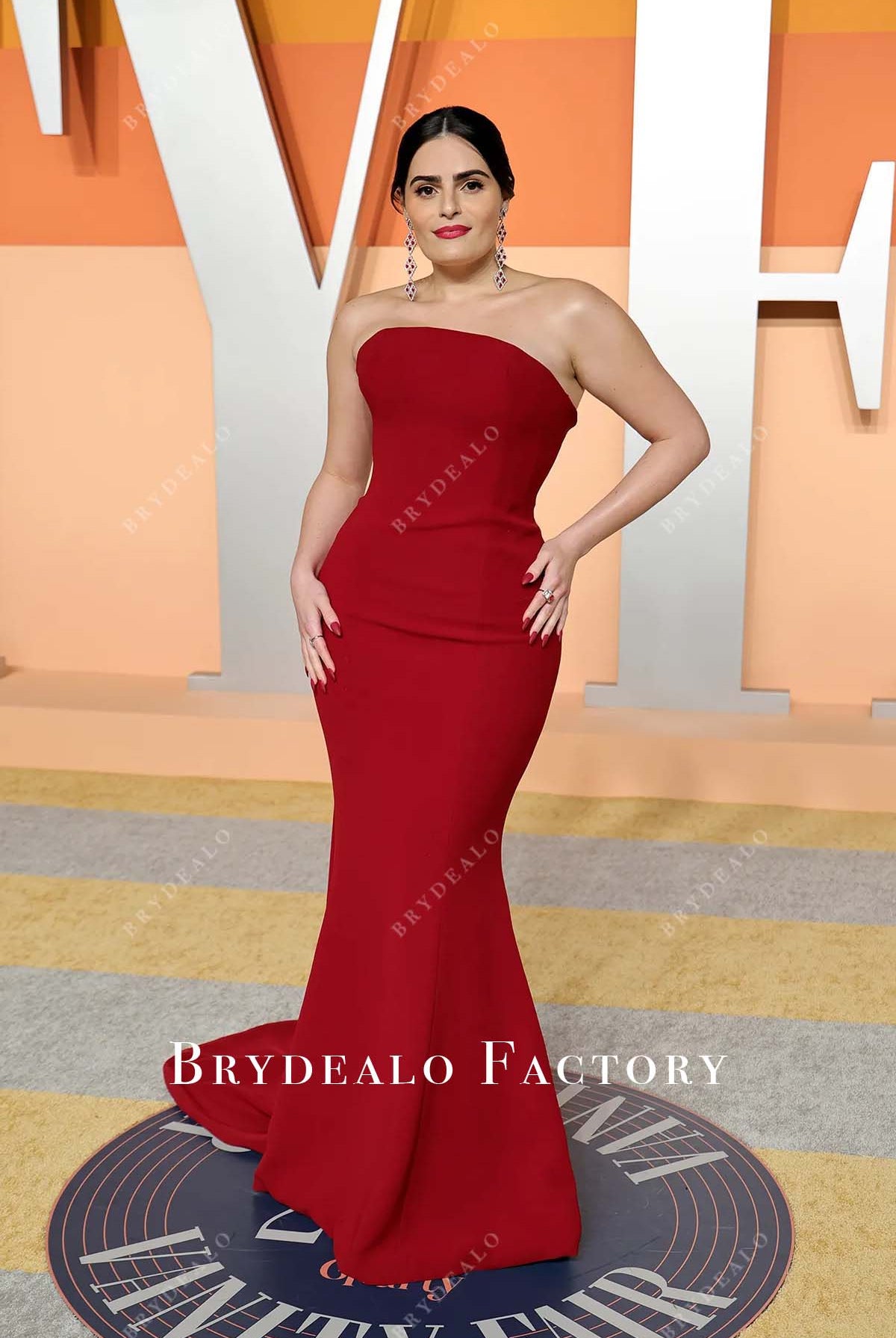 Nava Mau red 2025 court train Vanity fair party dress