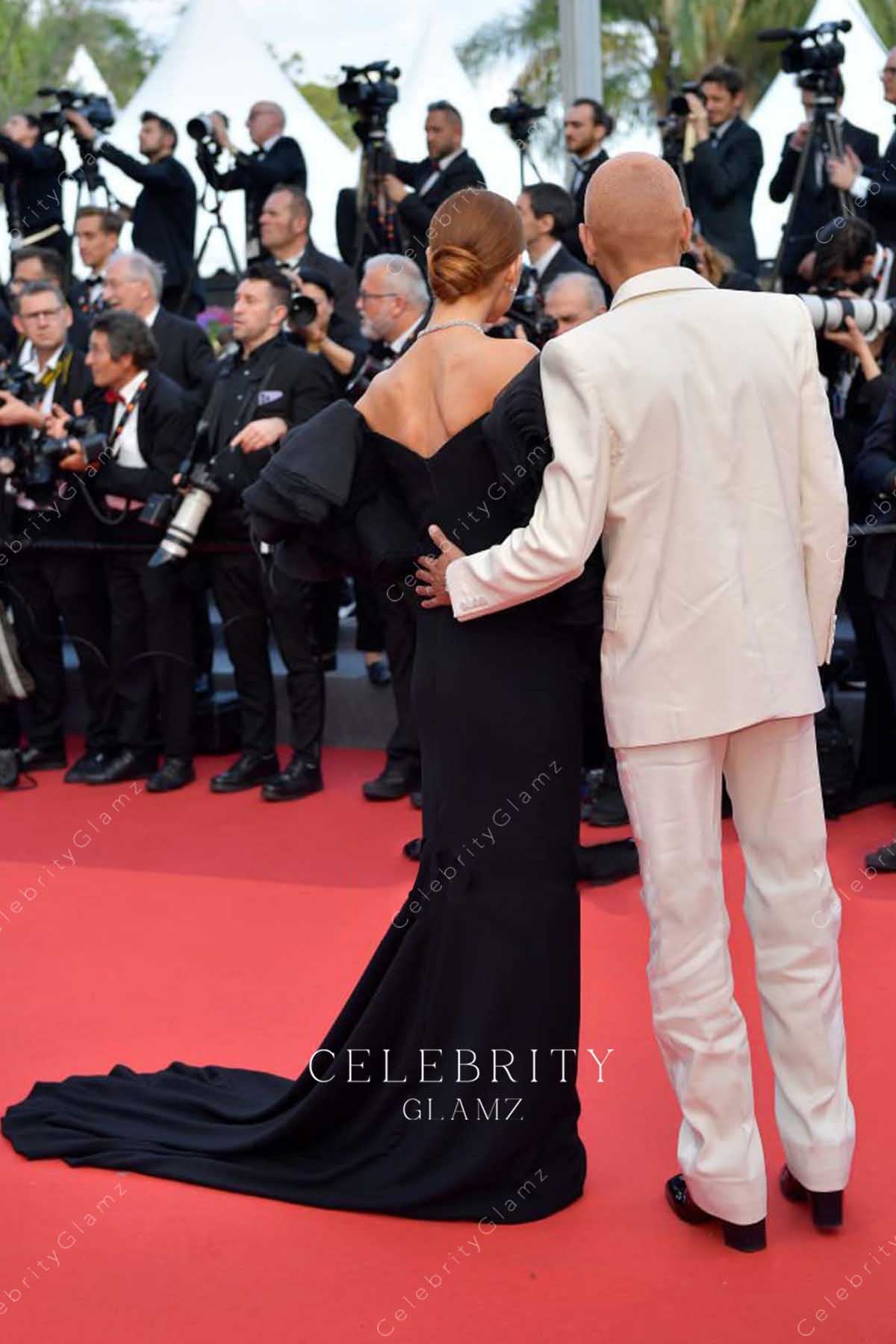 black mermaid prom dress 2023 Cannes film festival Ashlee simpson