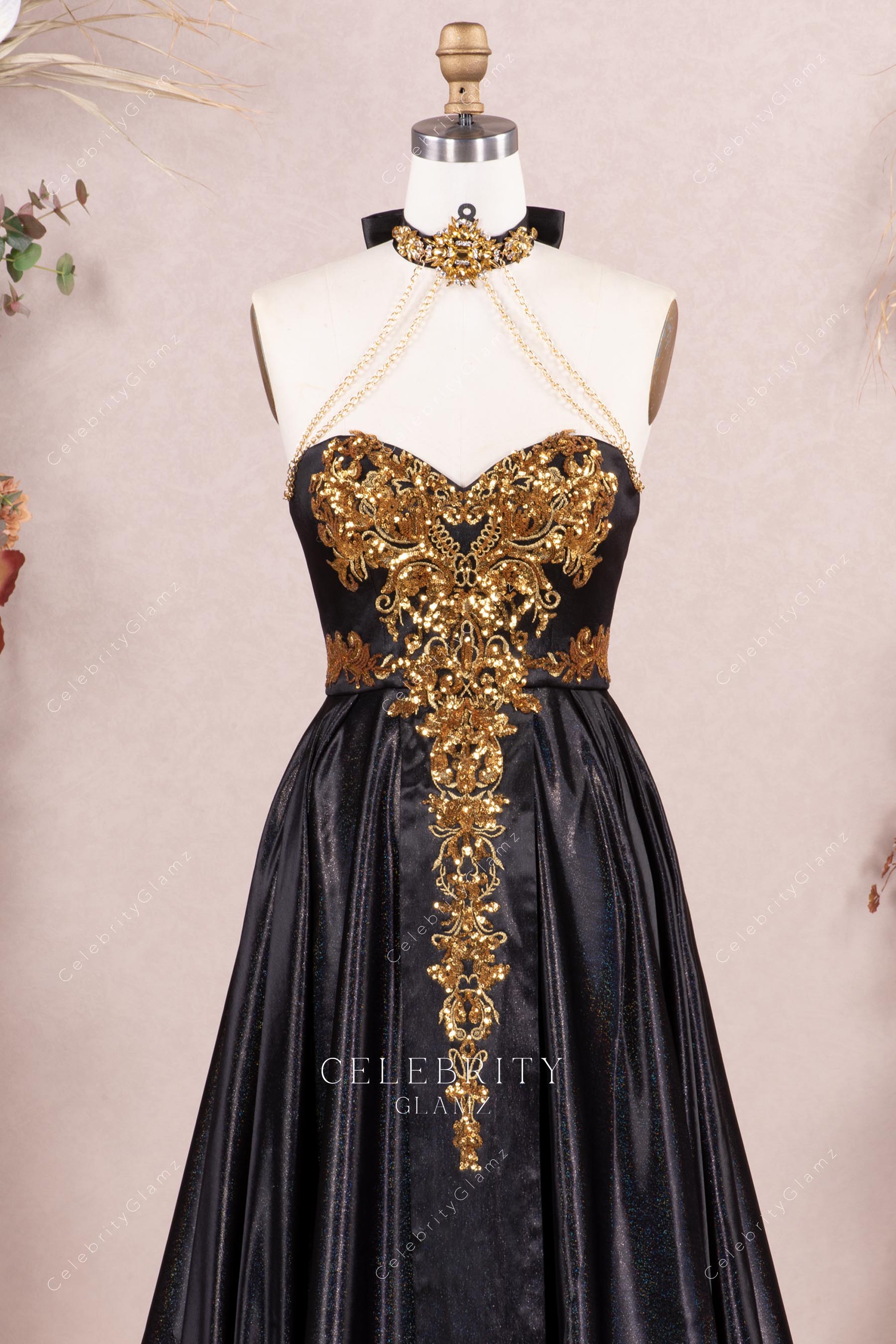 black sweetheart neck prom dress