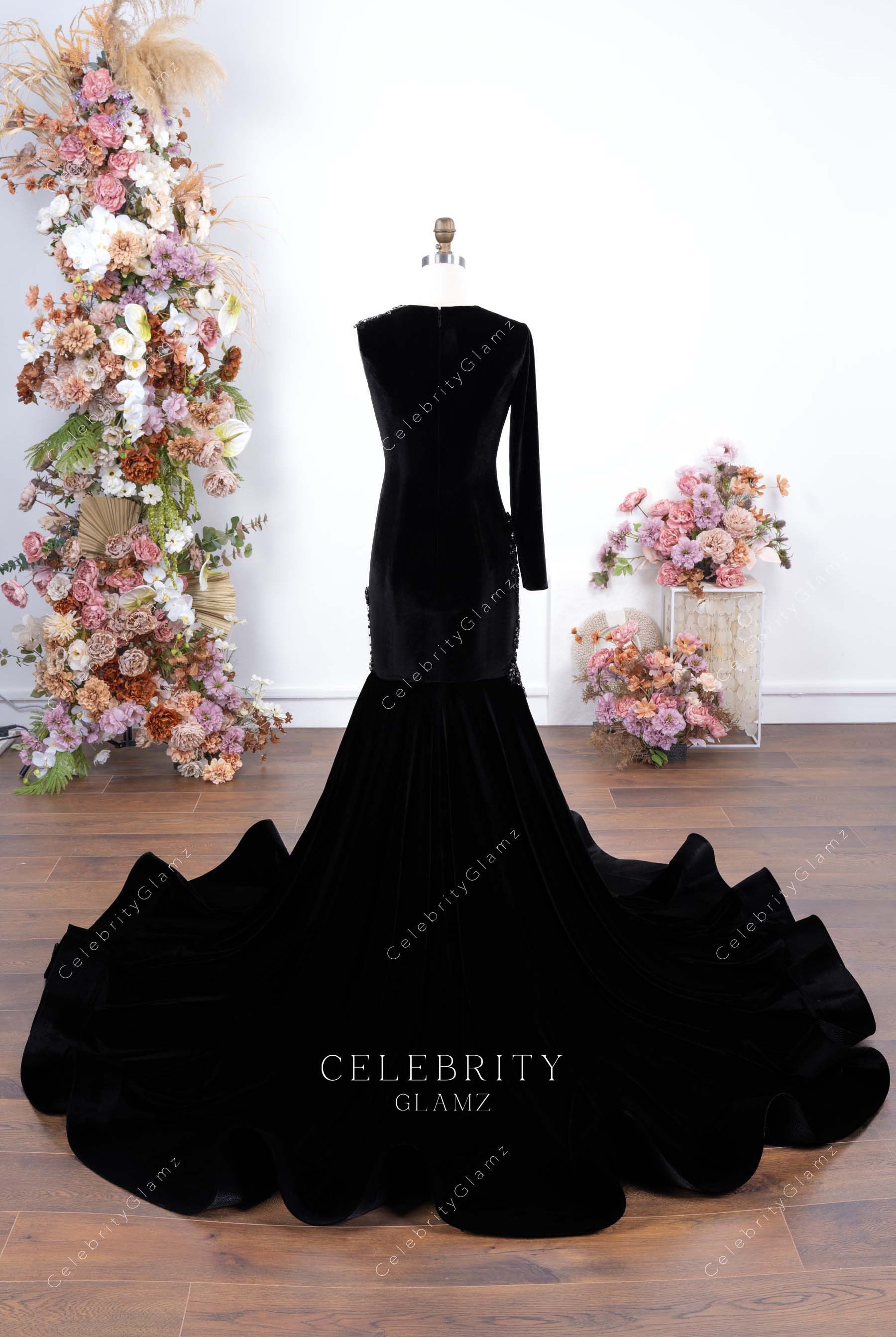 black trumpet chapel train prom dress