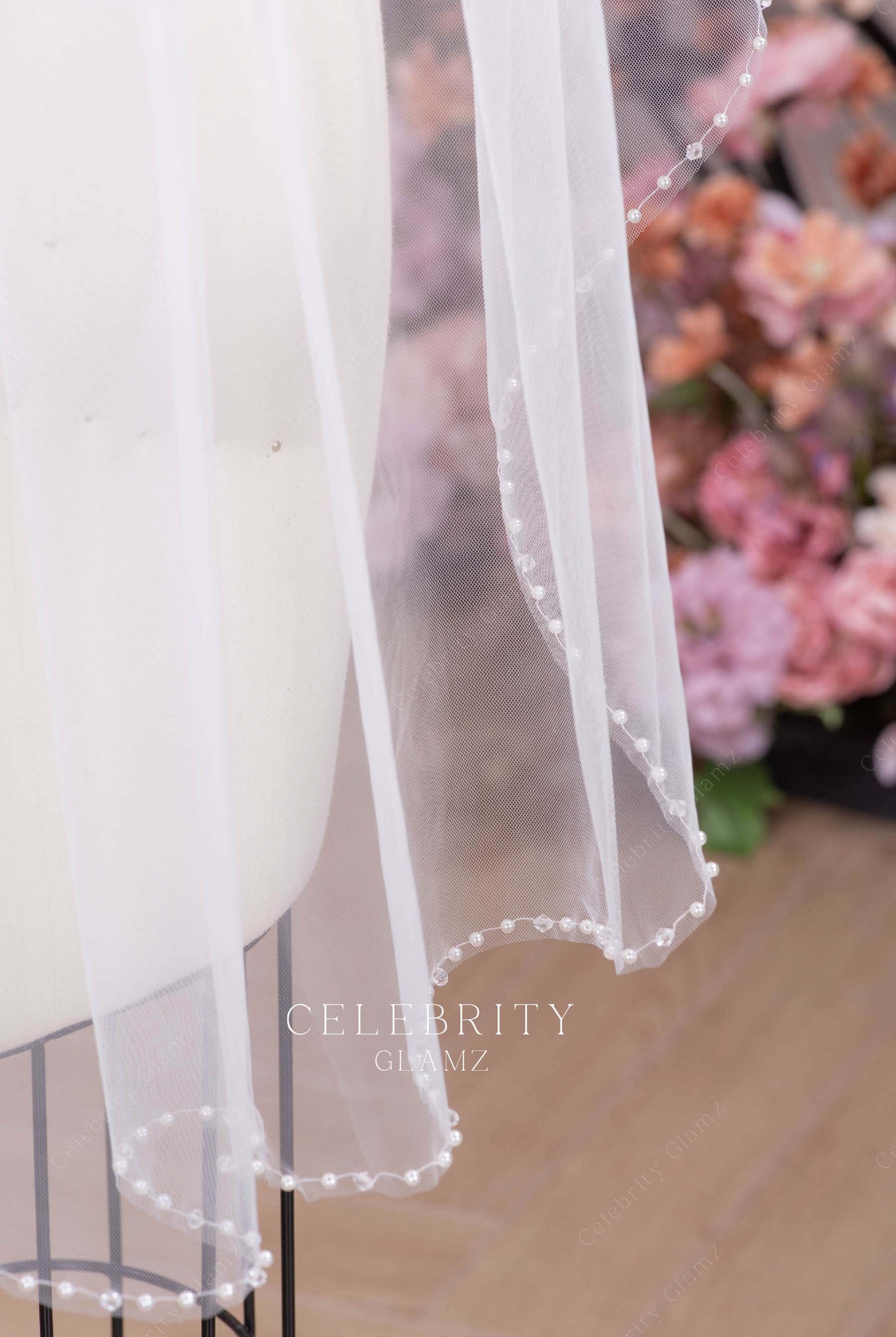 fingertip length bridal veil
