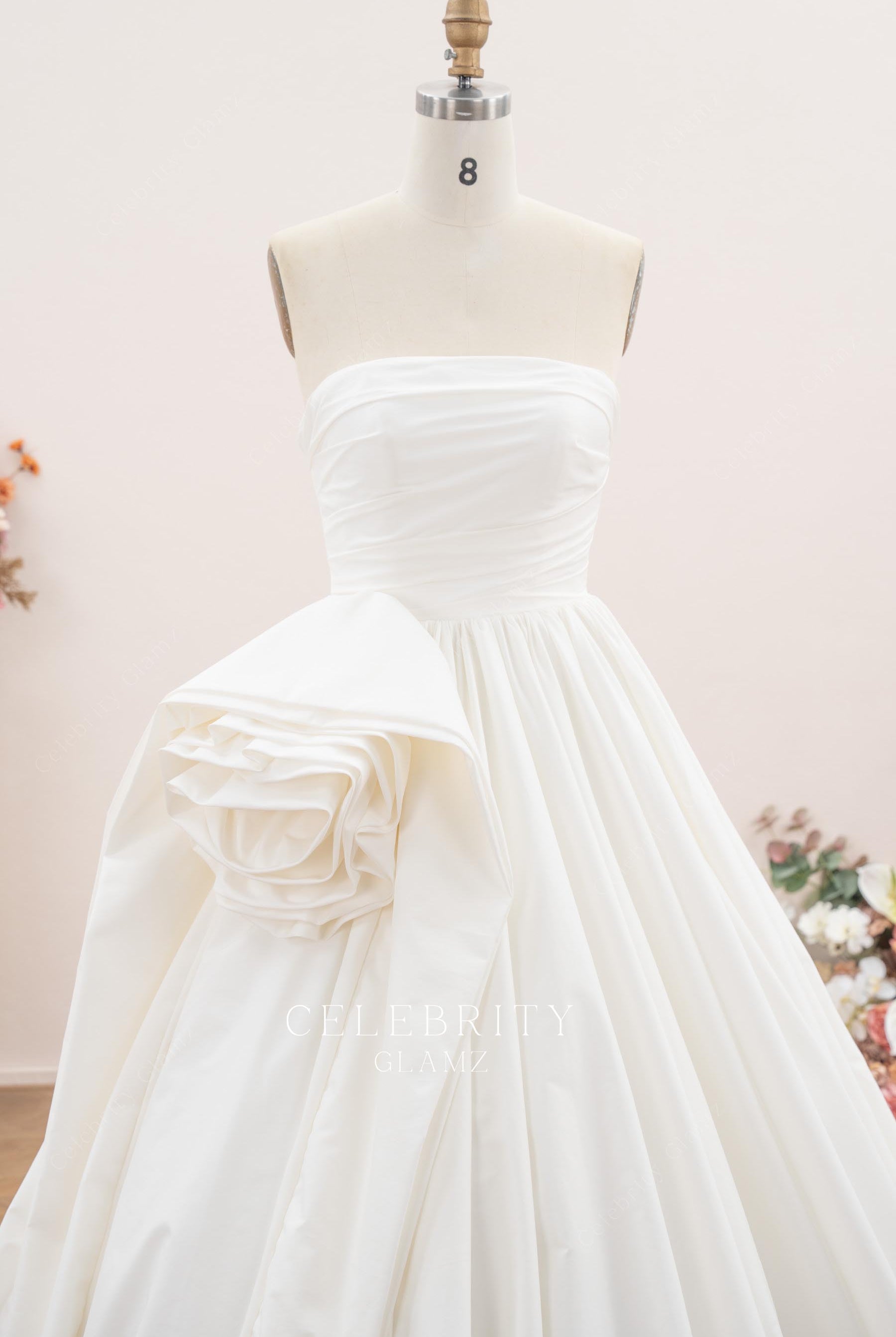 ivory taffeta 3d floral wedding dress