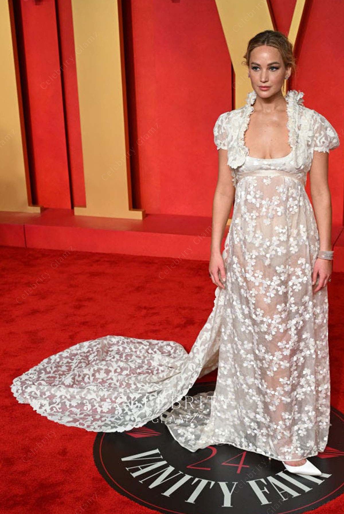 Jennifer Lawrence ivory lace prom dress 2024 Oscars after party