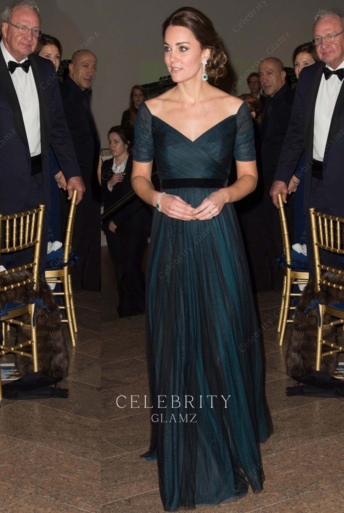 Kate v neck gown national portrait gallery 2014