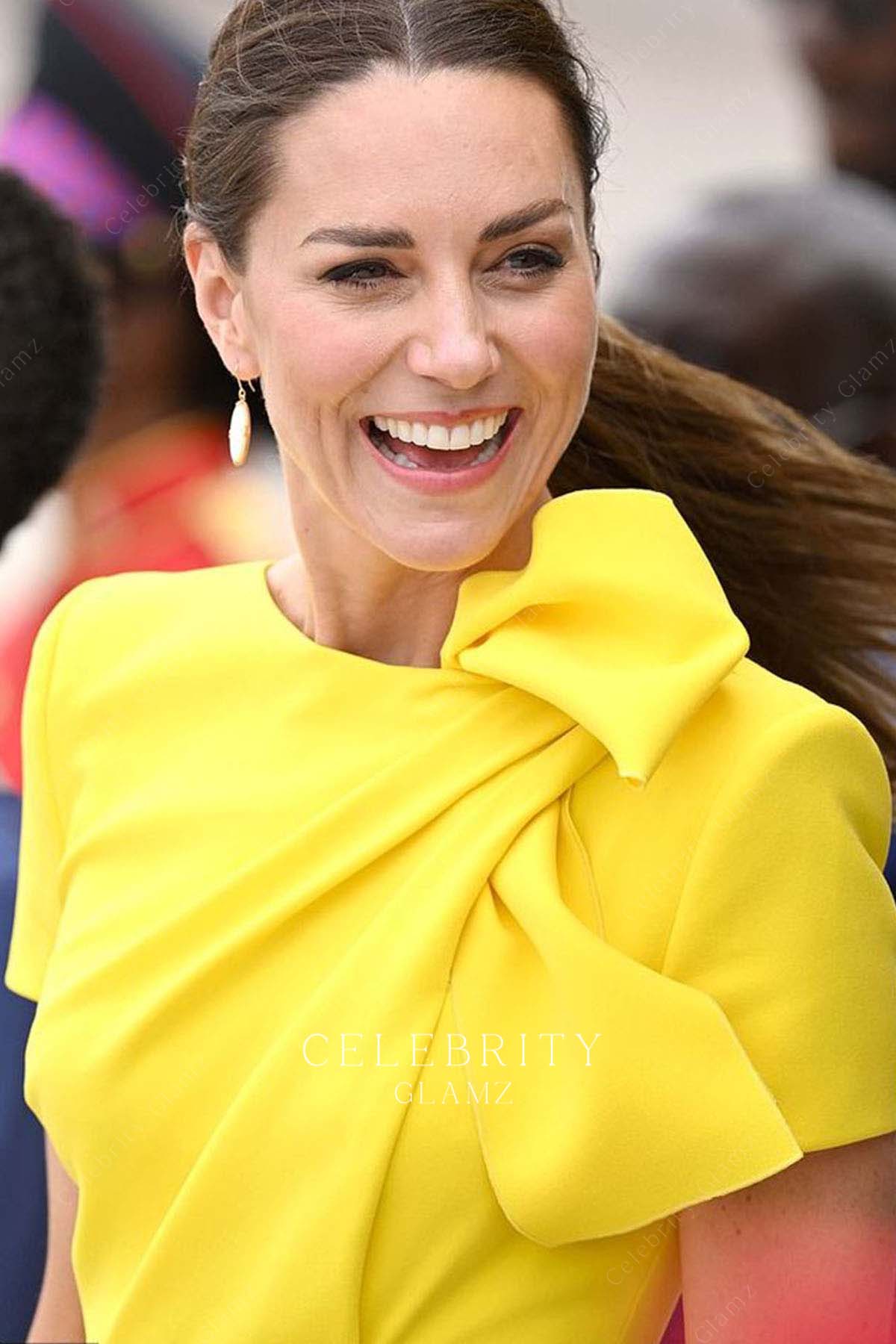 Kate yellow short sleeves formal dress watching Wimbledon final