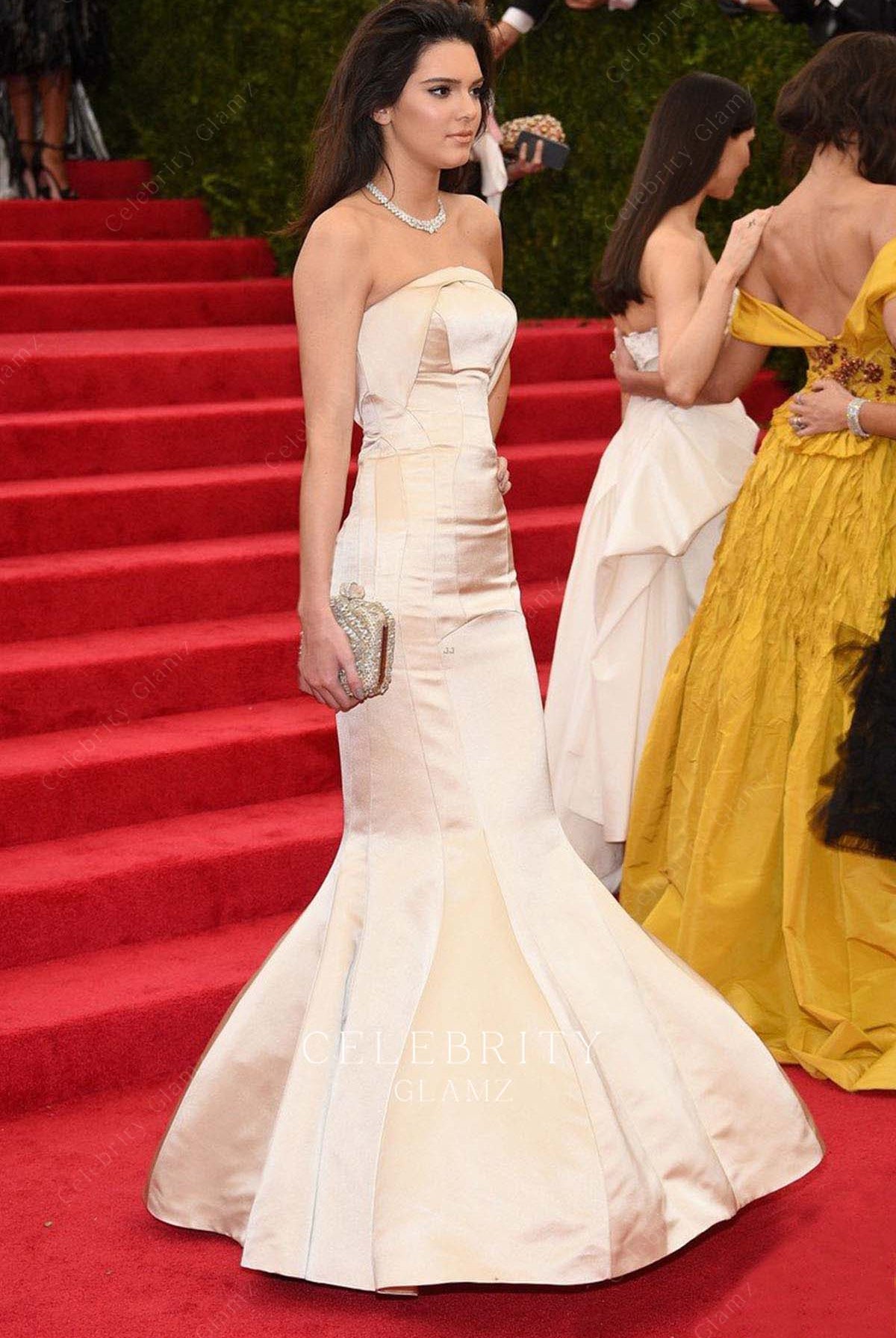 Kendall Jenner strapless prom dress met ball 2014