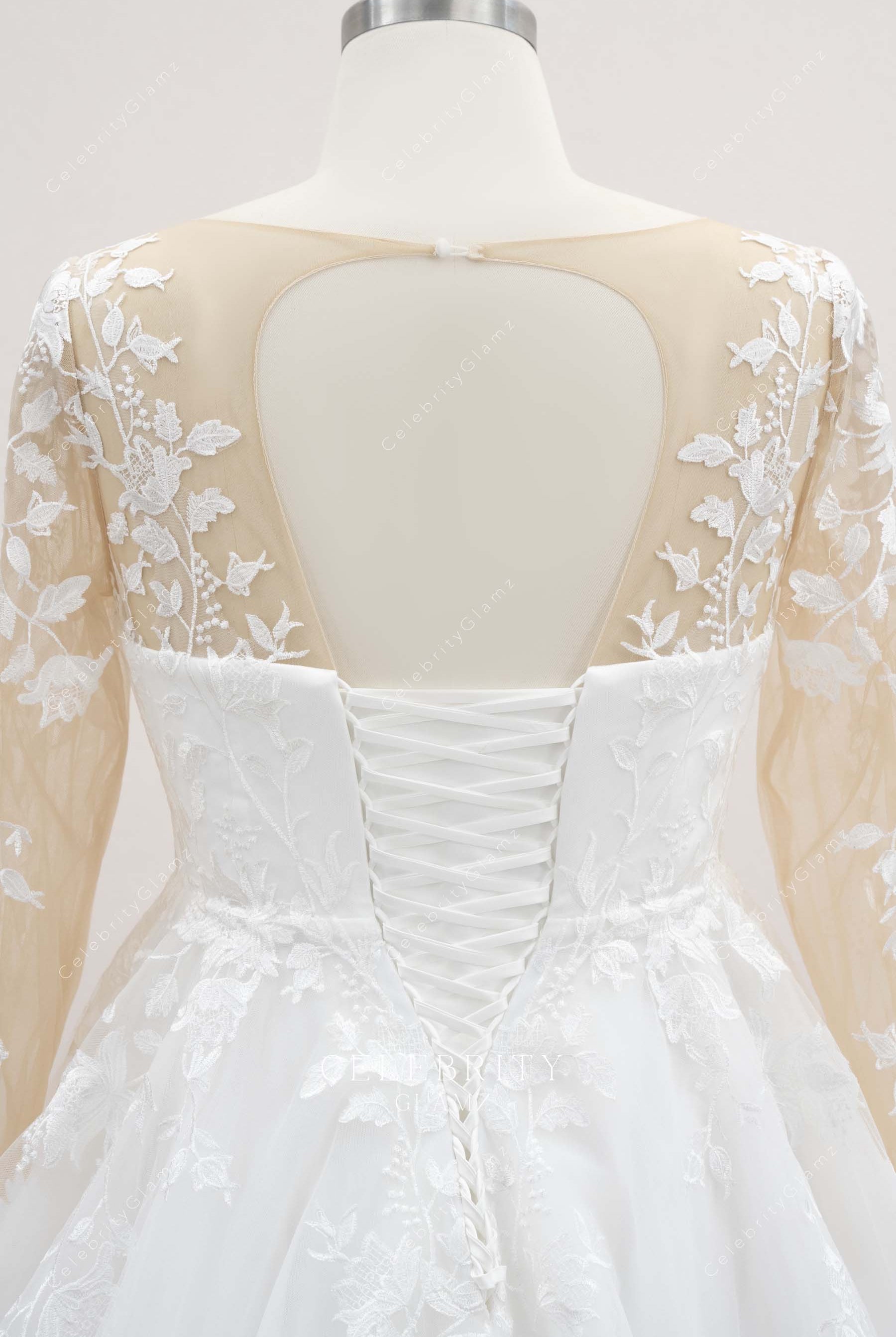 keyhole lace up back bridal dress