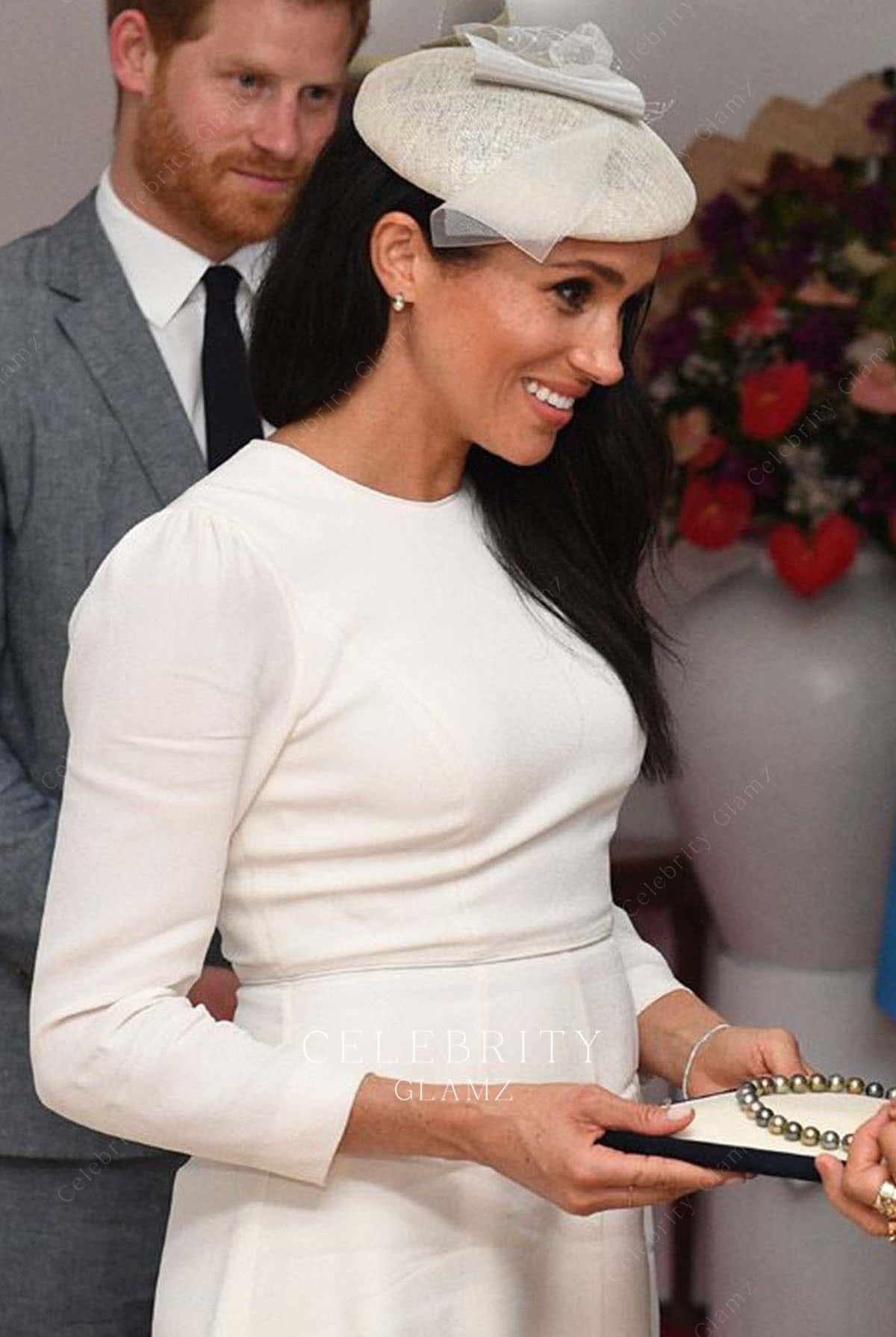 Meghan Markle chic long sleeves formal dress touched down in fiji 2018