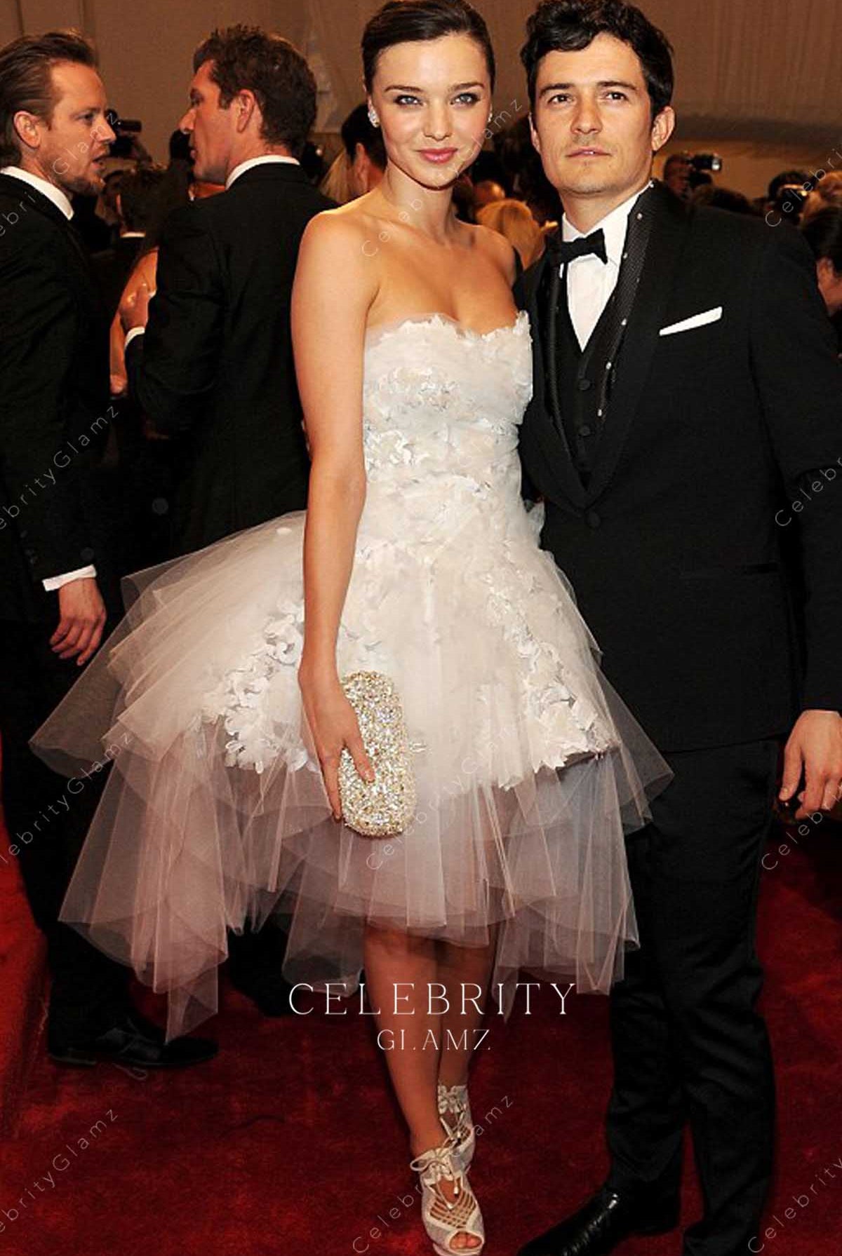 Miranda Kerr lace strapless carpet dress met ball 2011