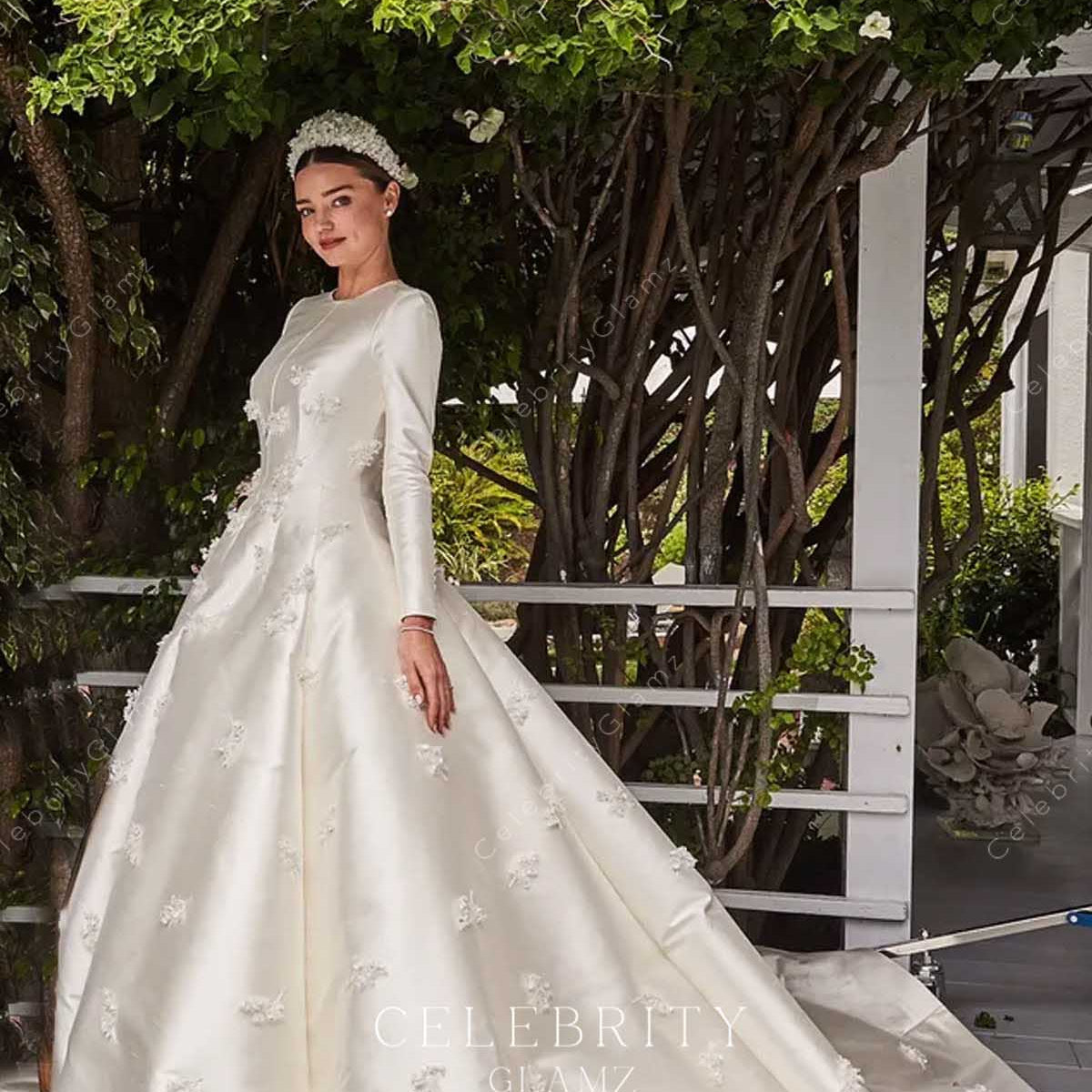 celebrity long sleeve wedding dress Miranda Kerr White Satin Mikado Gown – Glamz 2022.10.07 Serving up a little Size:34 Short
