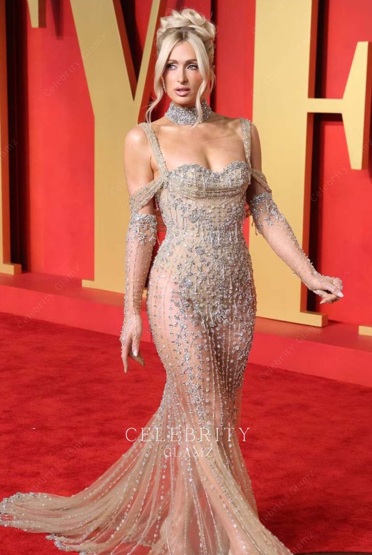 Paris Hilton sweetheart neck prom dress 2024 Oscars after party