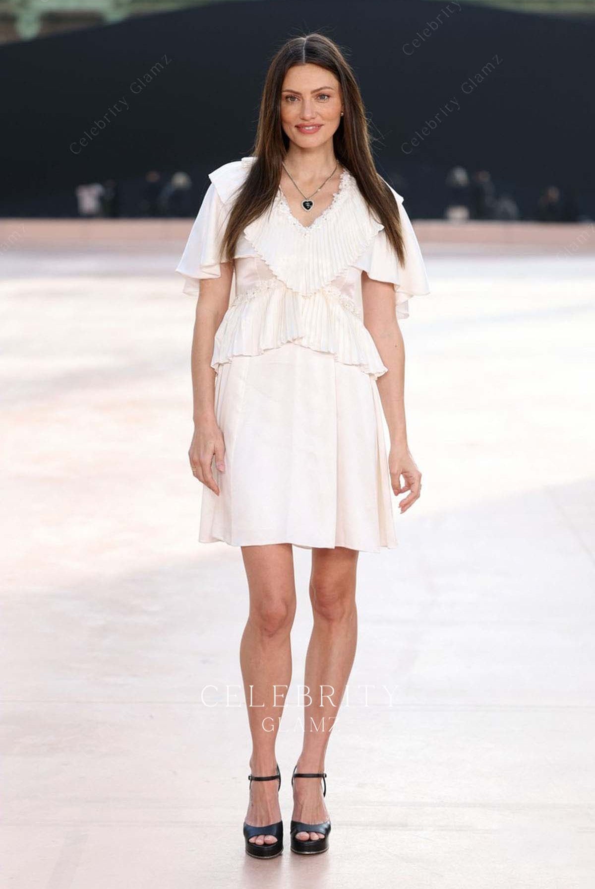Phoebe Tonkin white v neck 2025 Chanel show dress