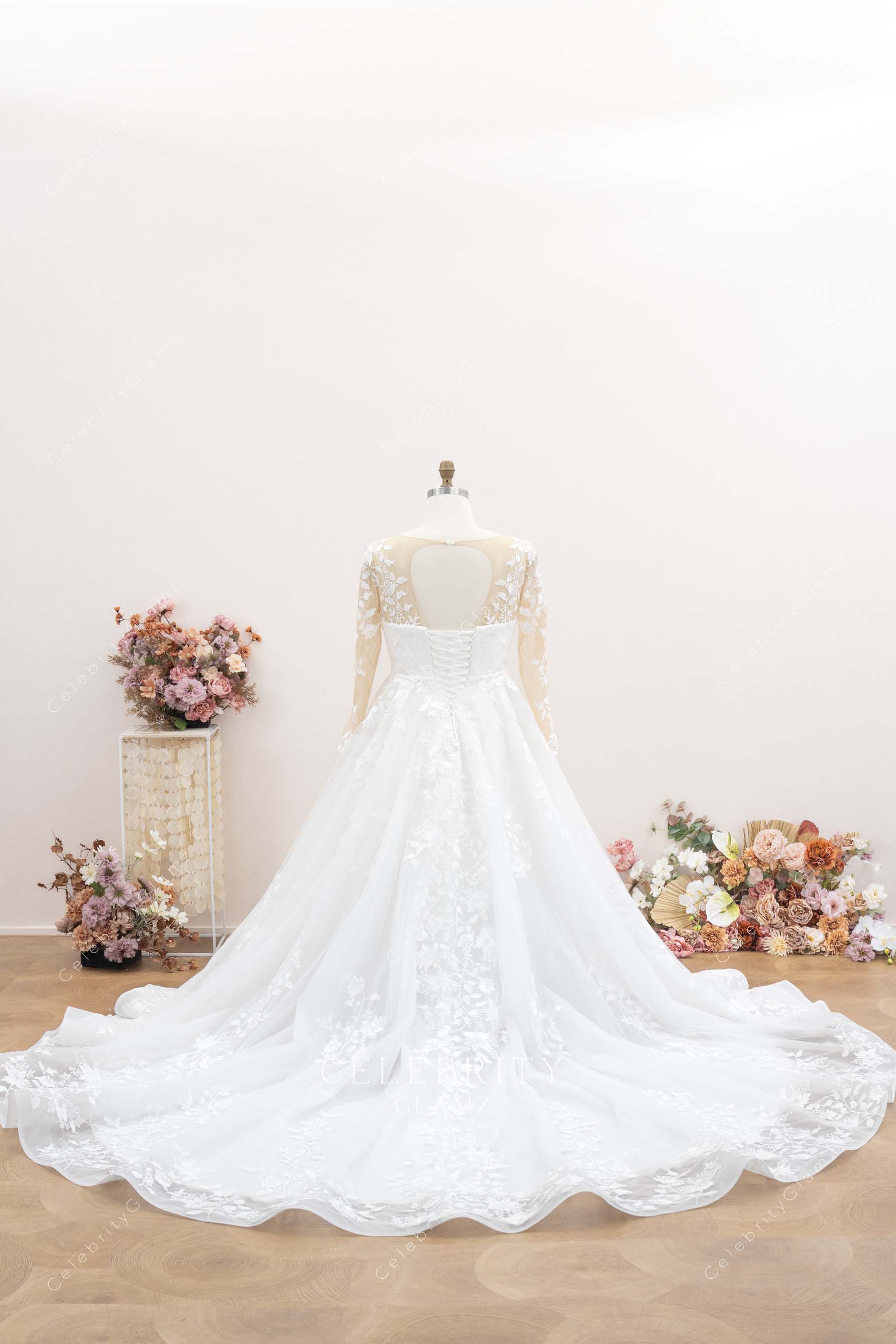 plus size chapel train bridal dress