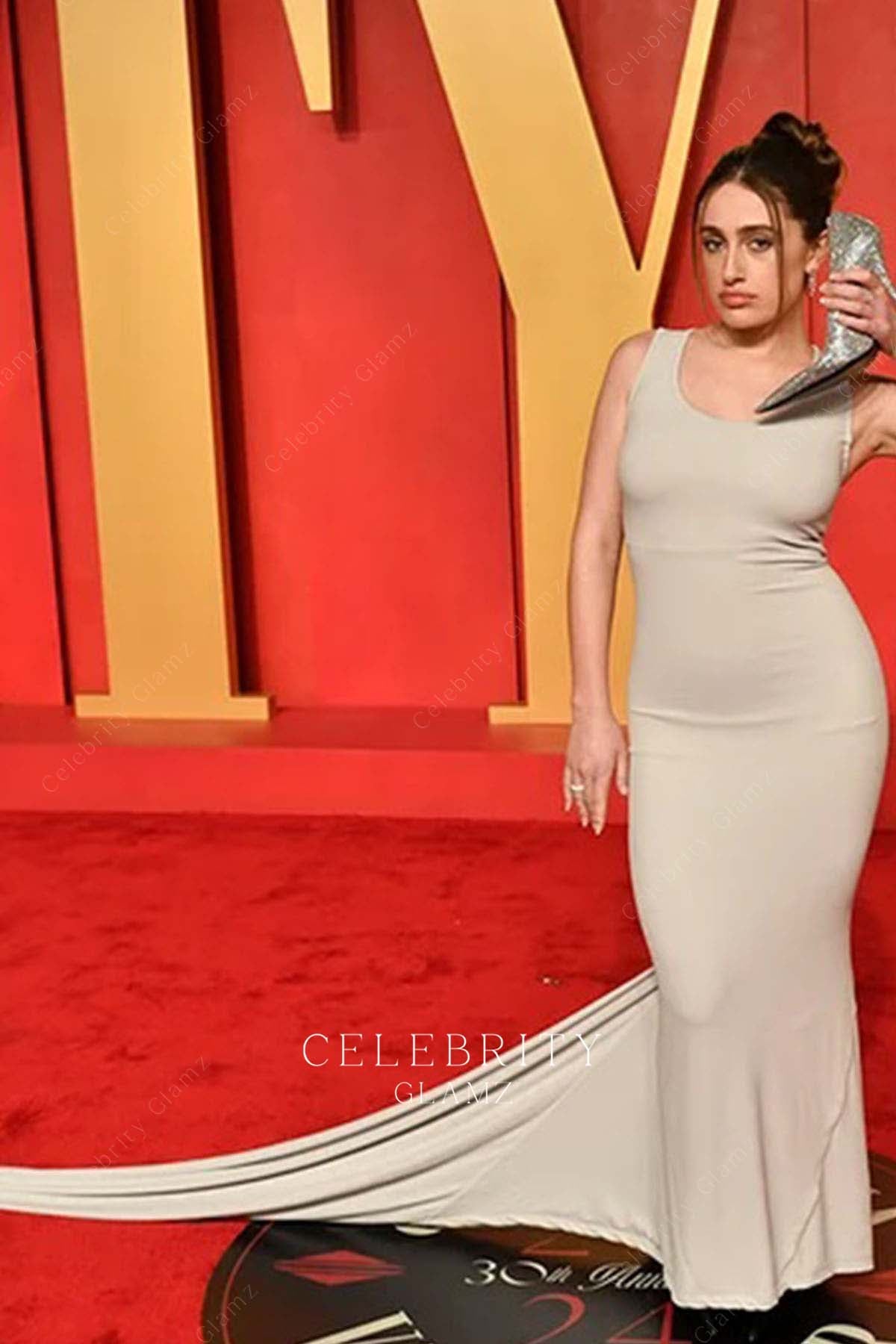 Rachel Sennott pale wheat prom dress 2024 Oscars after party