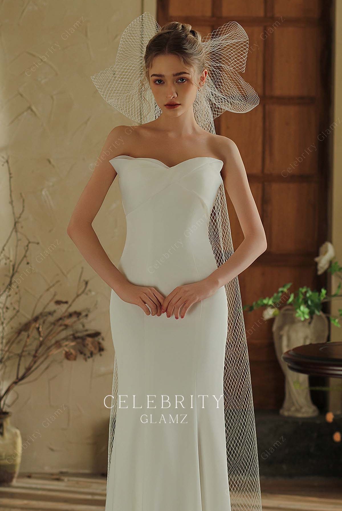 raw cut mesh bridal veil