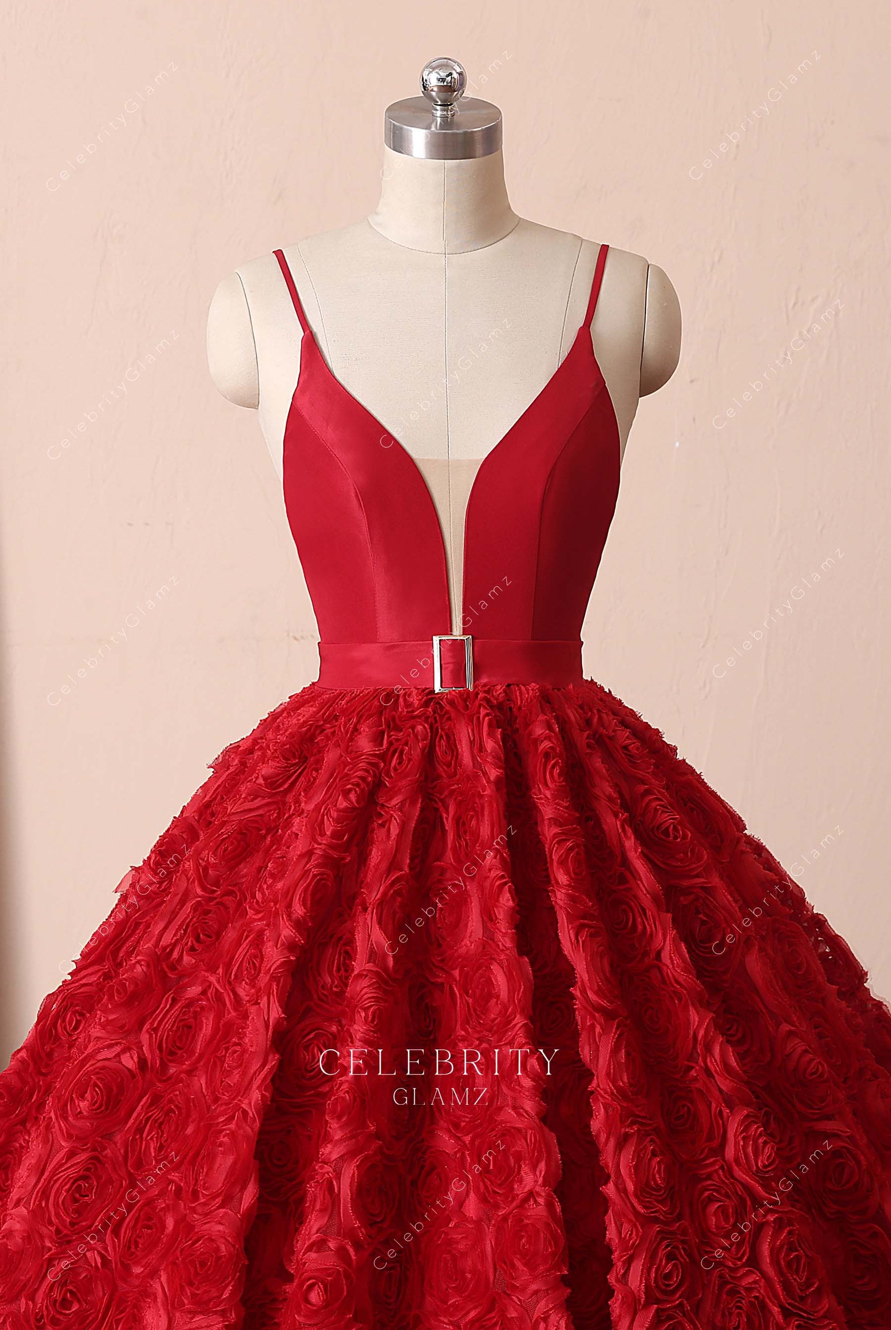 red Spaghetti Straps Quinceanera ballgown