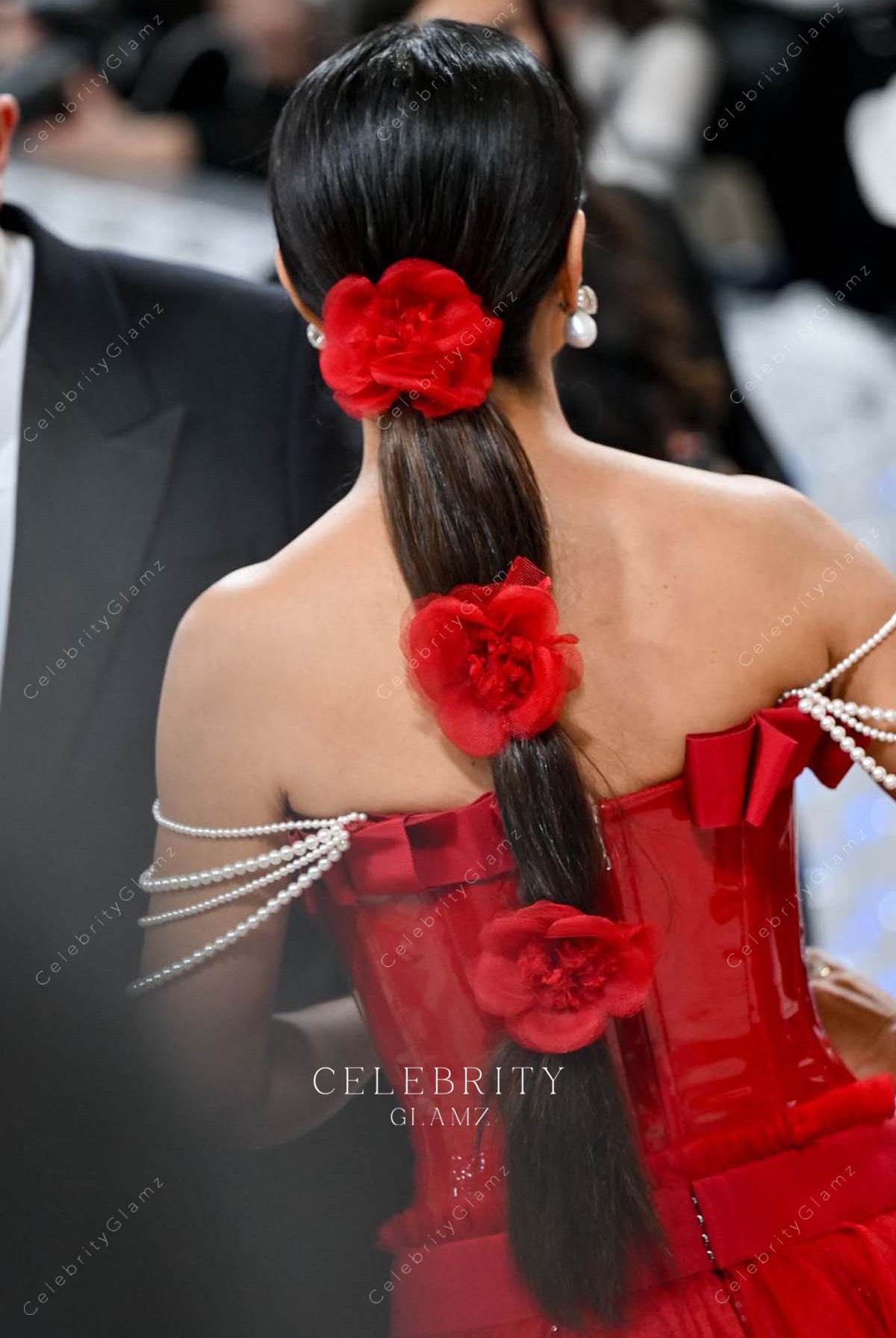 Salma Hayek open back 2023 met gala dress