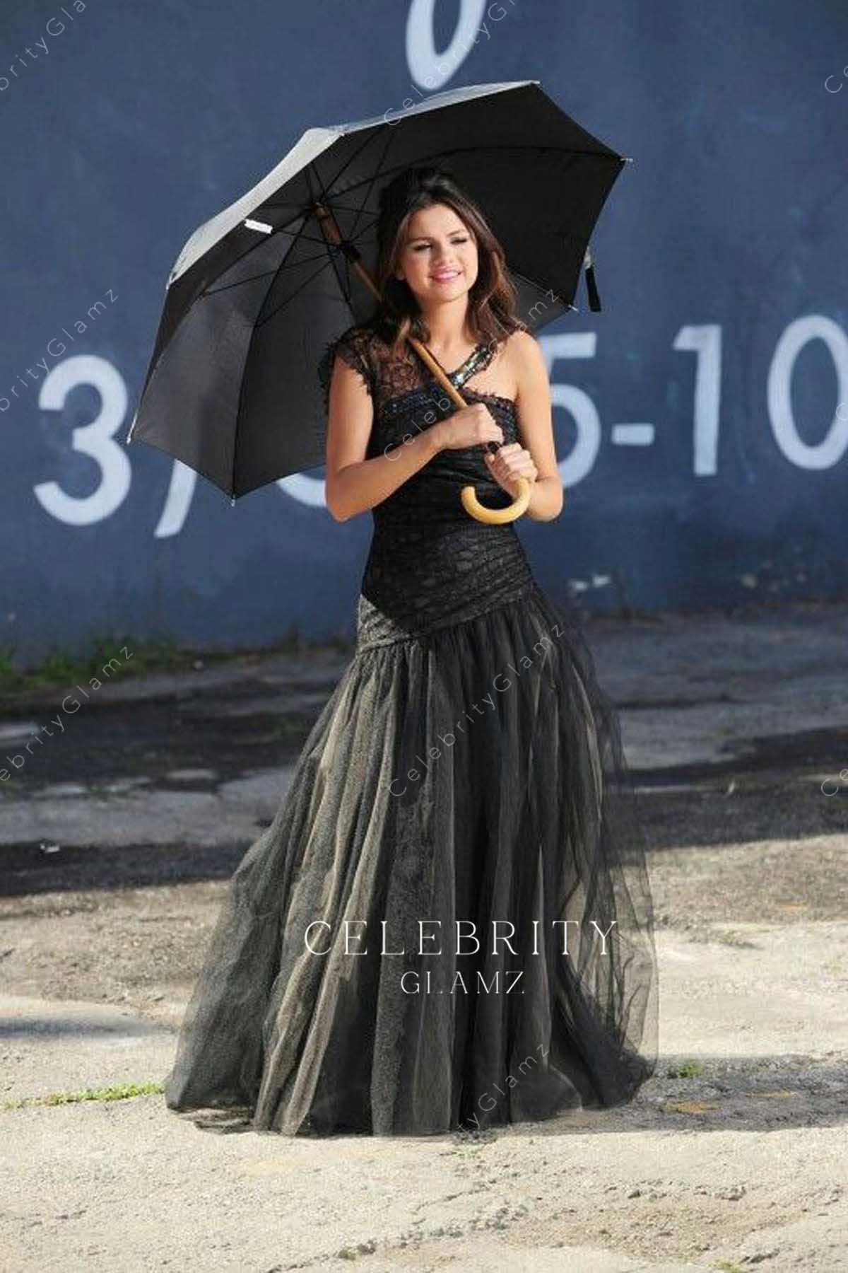 Selena Gomez black tulle a line formal dress
