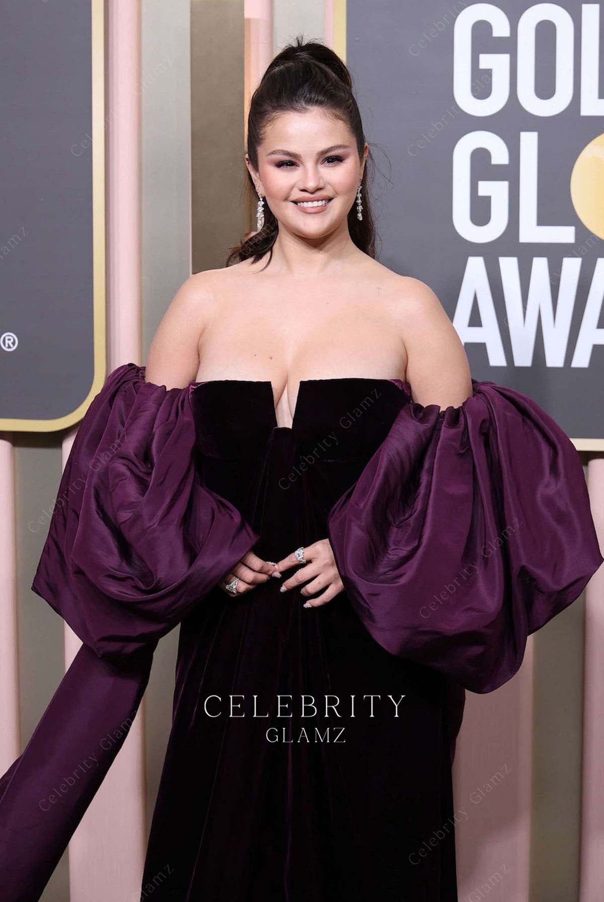 Selena Gomez off shoulder dress 2023 golden globes awards