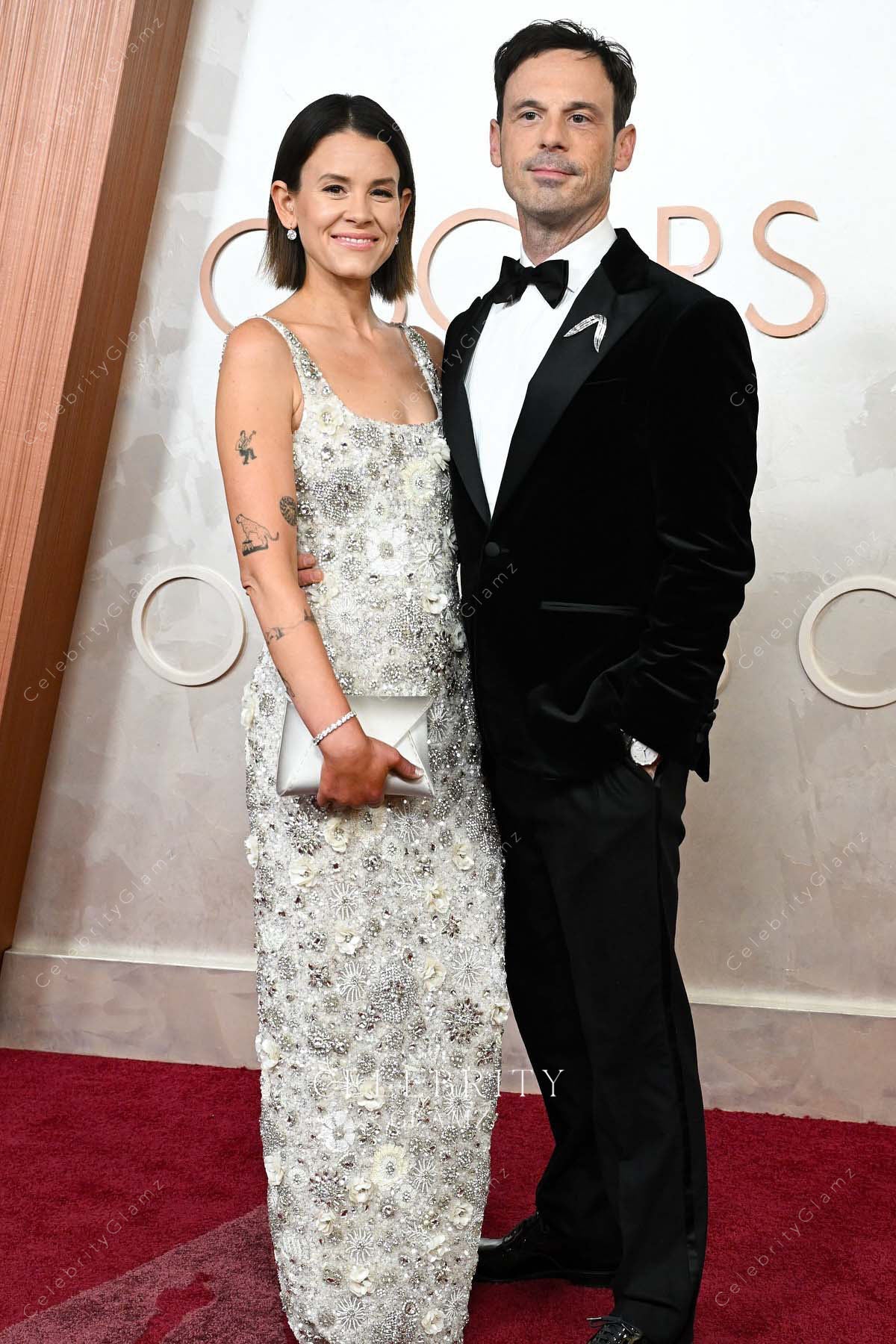 Shauna Robertson 2025 Oscars red carpet light sheath dress