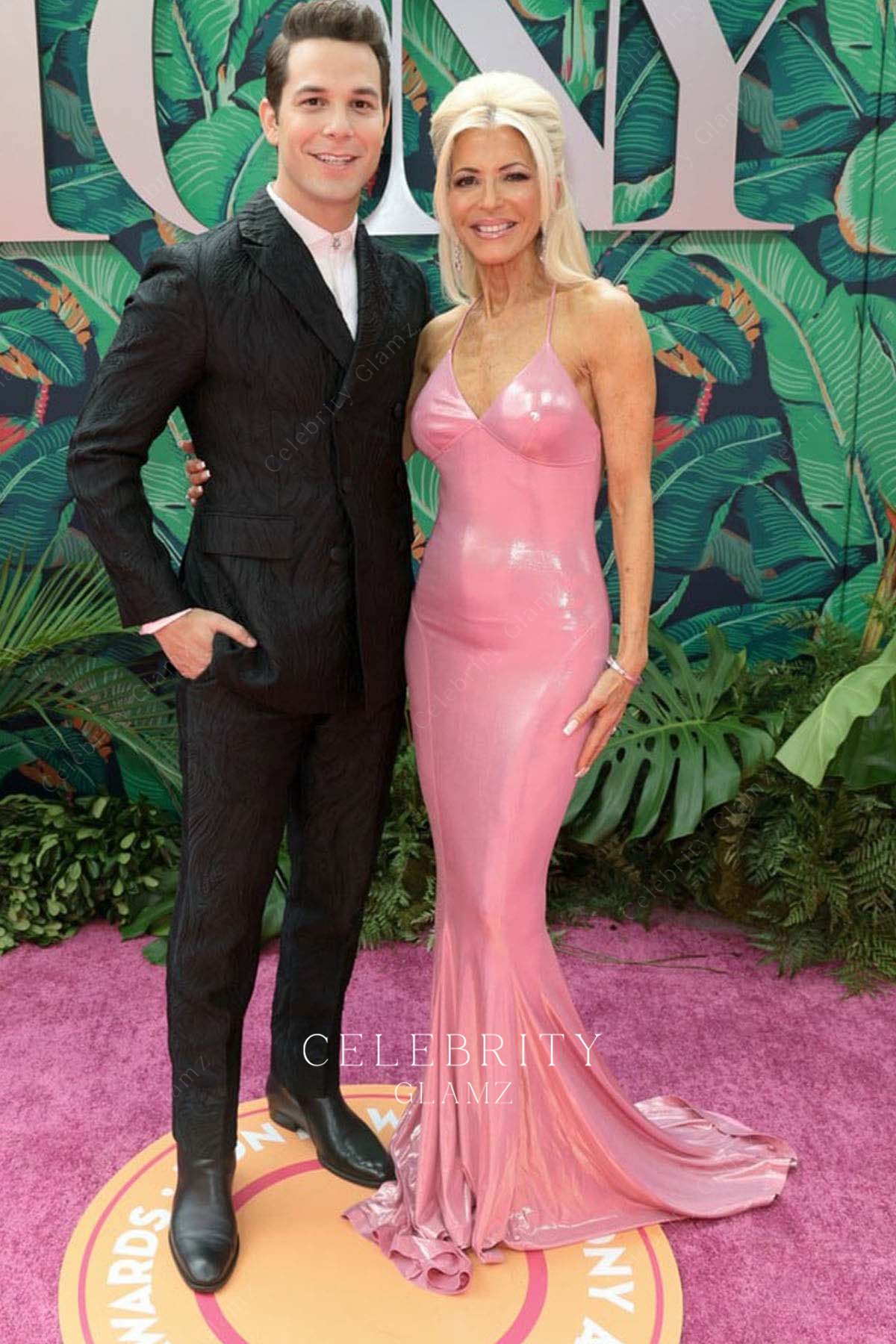 Meryl Lipstein pink v neck prom dress 76th tony awards