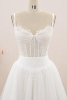 scalloped lace sweetheart neck wedding dress