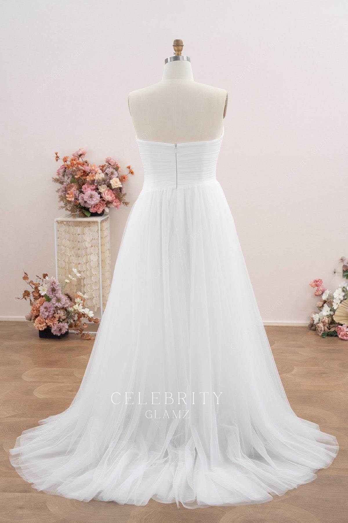 a line court train wedding dress