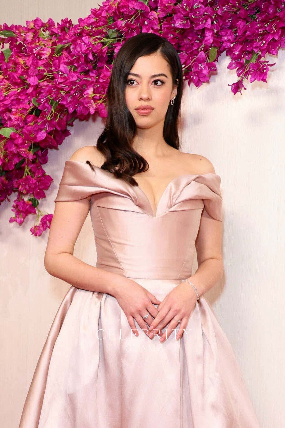 Amber Midthunder v neck prom dress 2024 Oscars red carpet