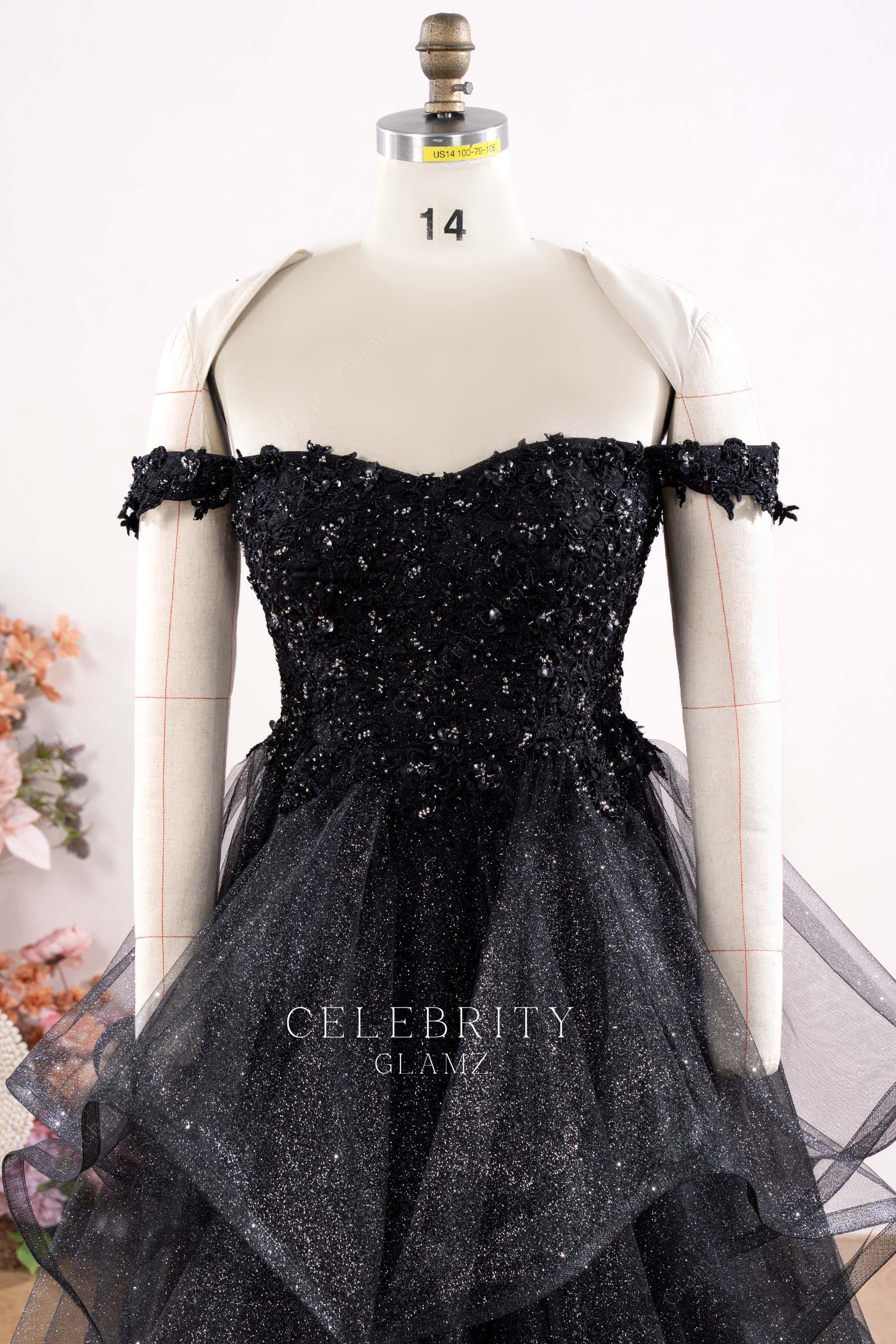 black semi sweetheart neck wedding dress