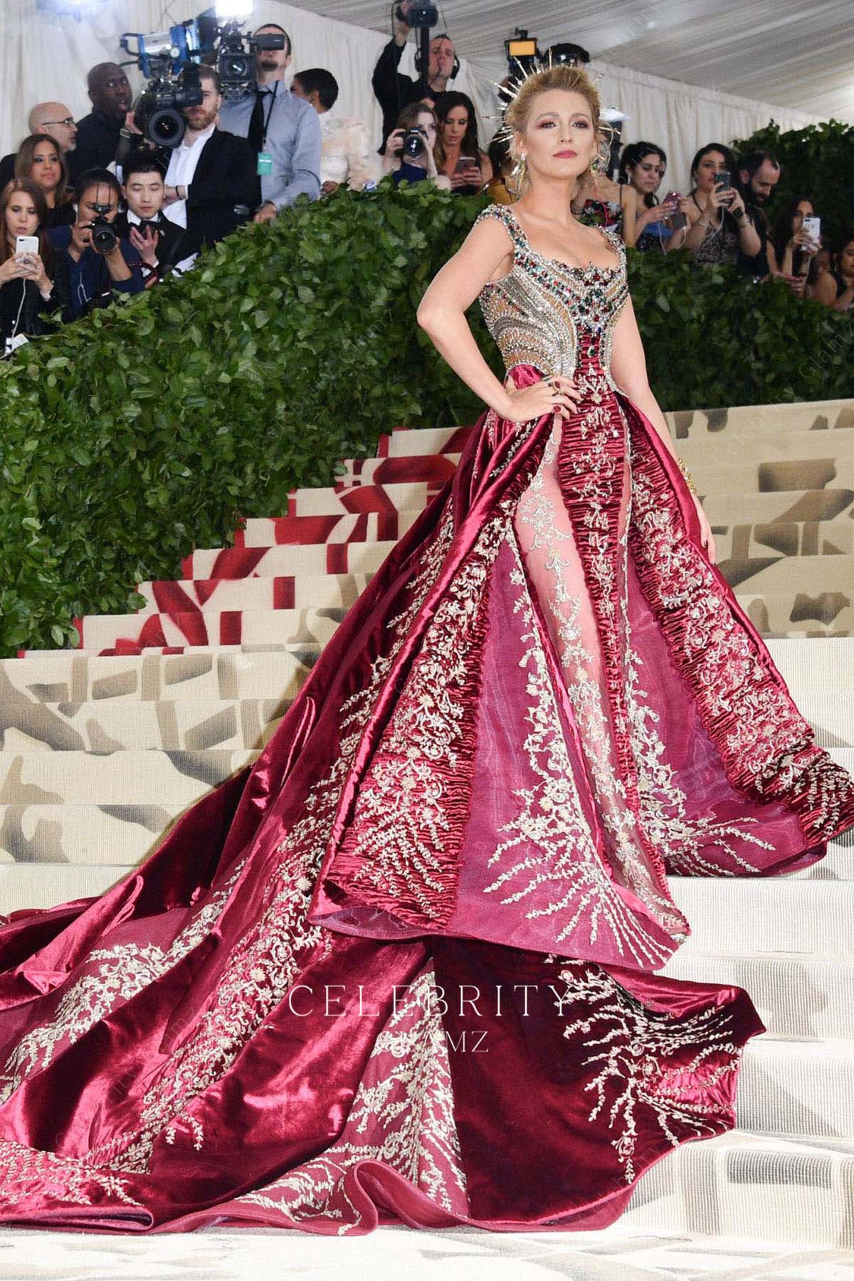 Blake Lively rhinestones prom dress Met gala 2018