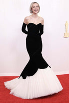 Carey Mulligan sweetheart neck prom dress 2024 Oscars
