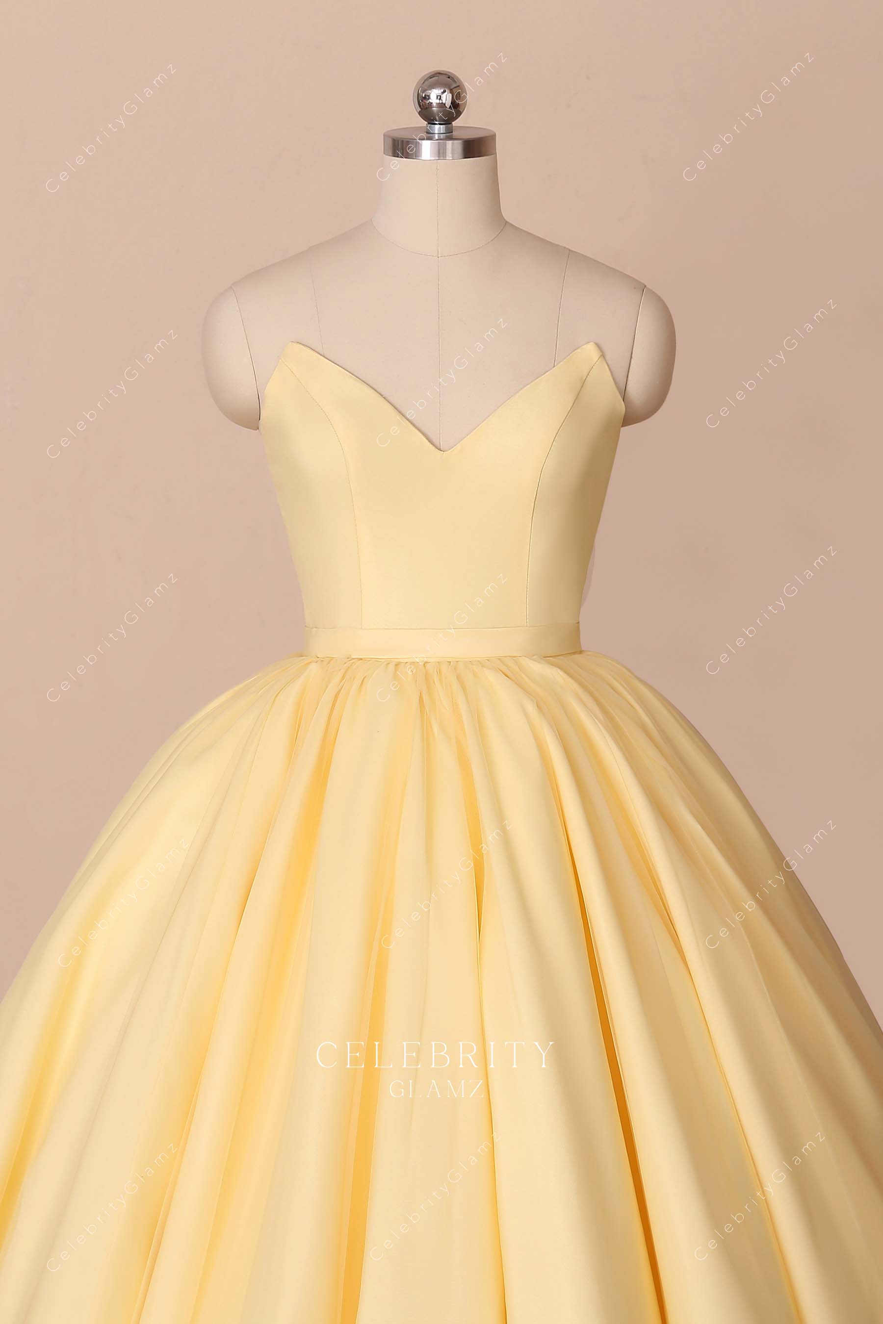 daffodil strapless v neck Quinceanera Ball gown