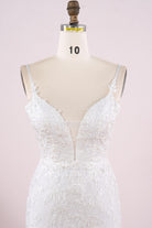 delicate lace lunging neck mermaid bridal dress