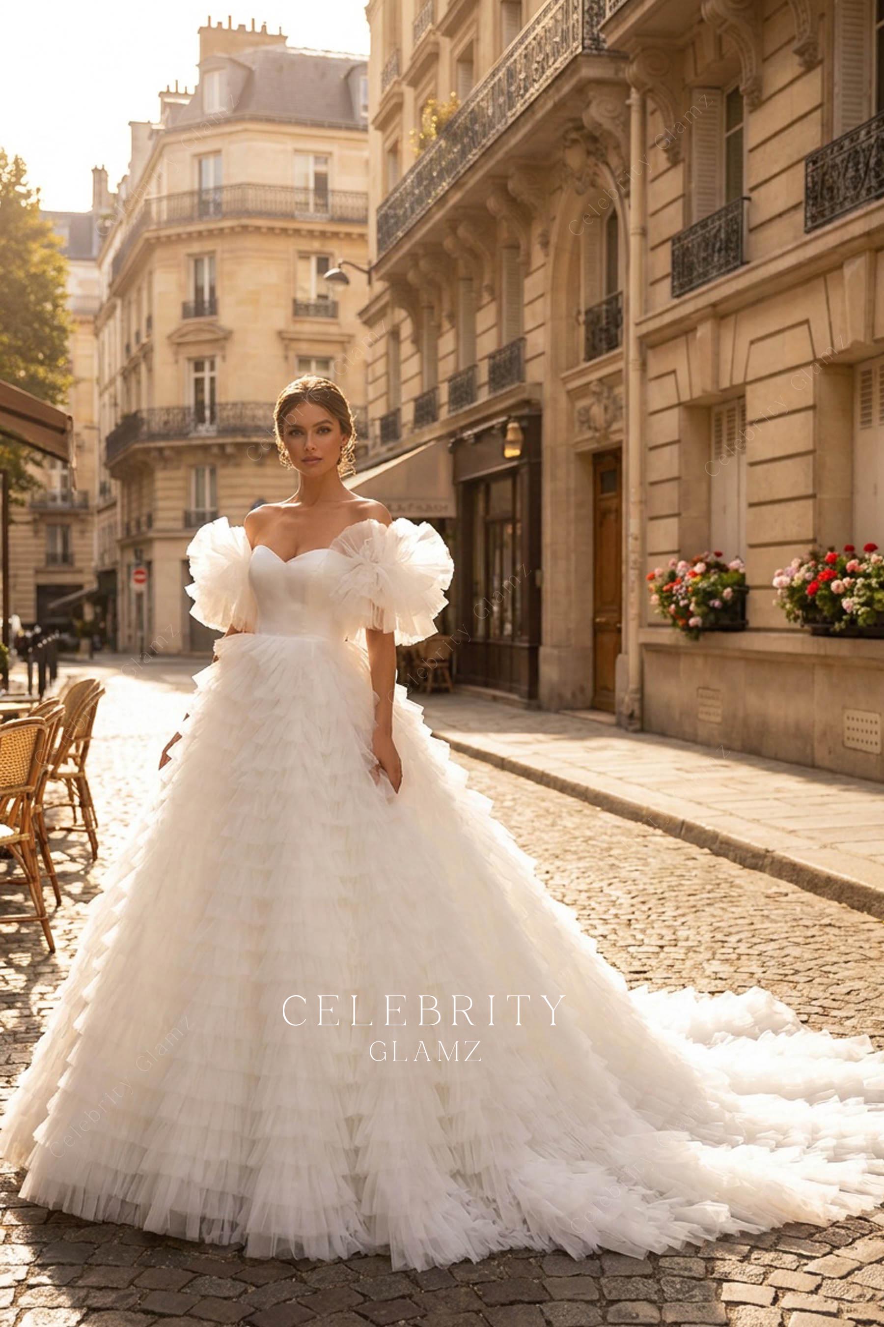 detachable ruffled sleeve wedding dress