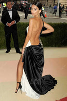 Emily Ratajkowski backless met gala 2023