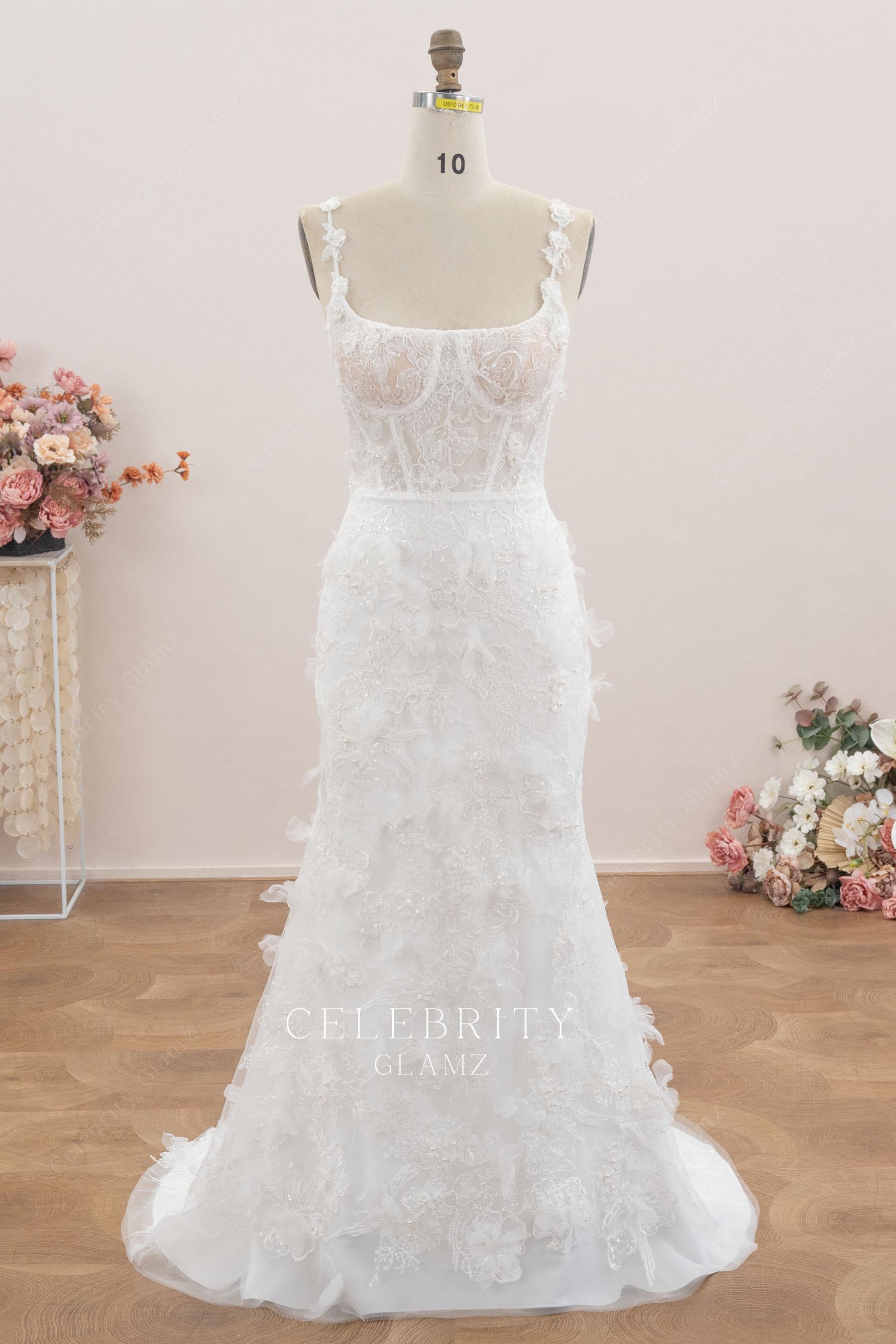 exquisite lace mermaid wedding dress