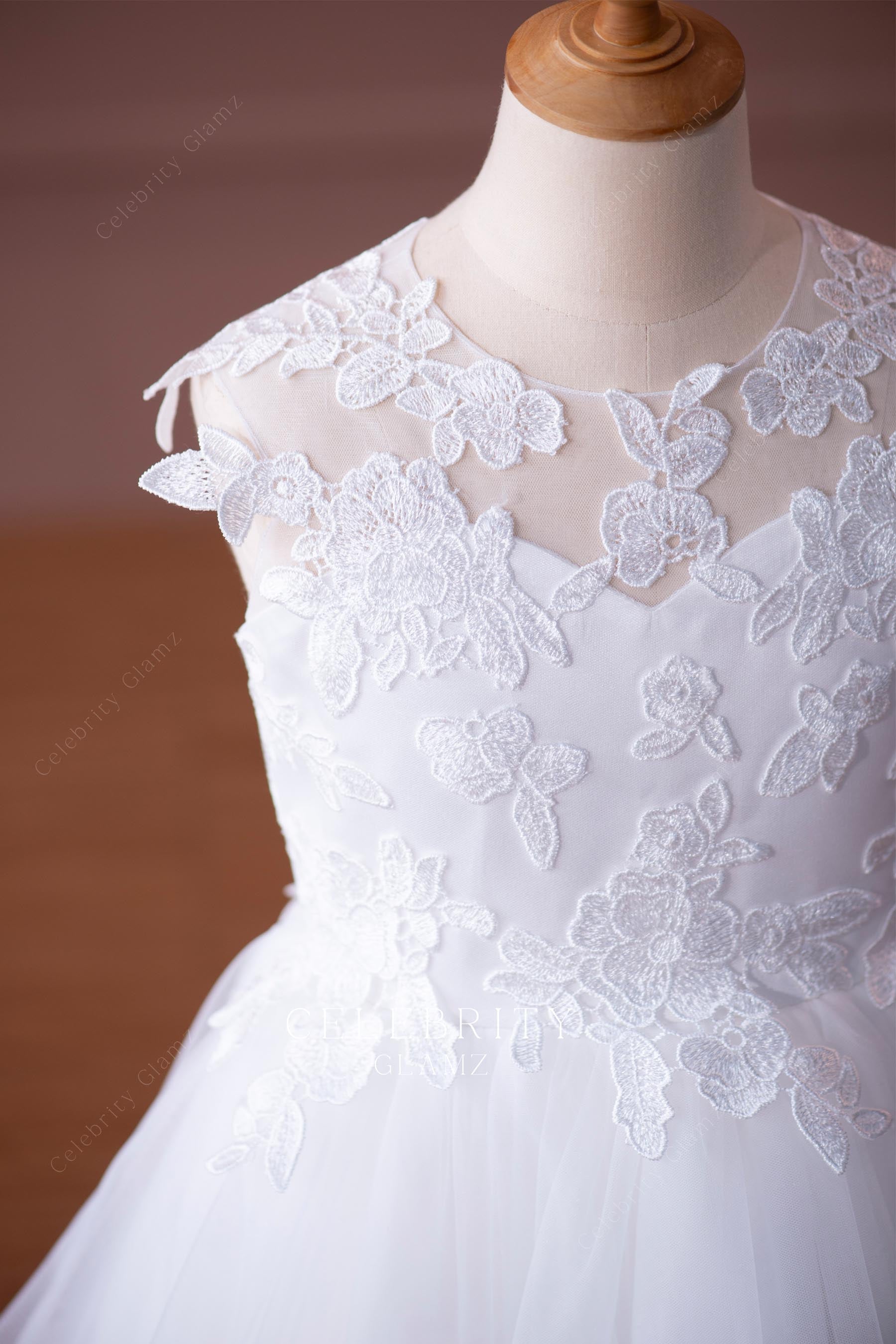 exquisite lace tulle flower girl dress