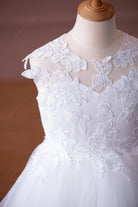 exquisite lace tulle flower girl dress