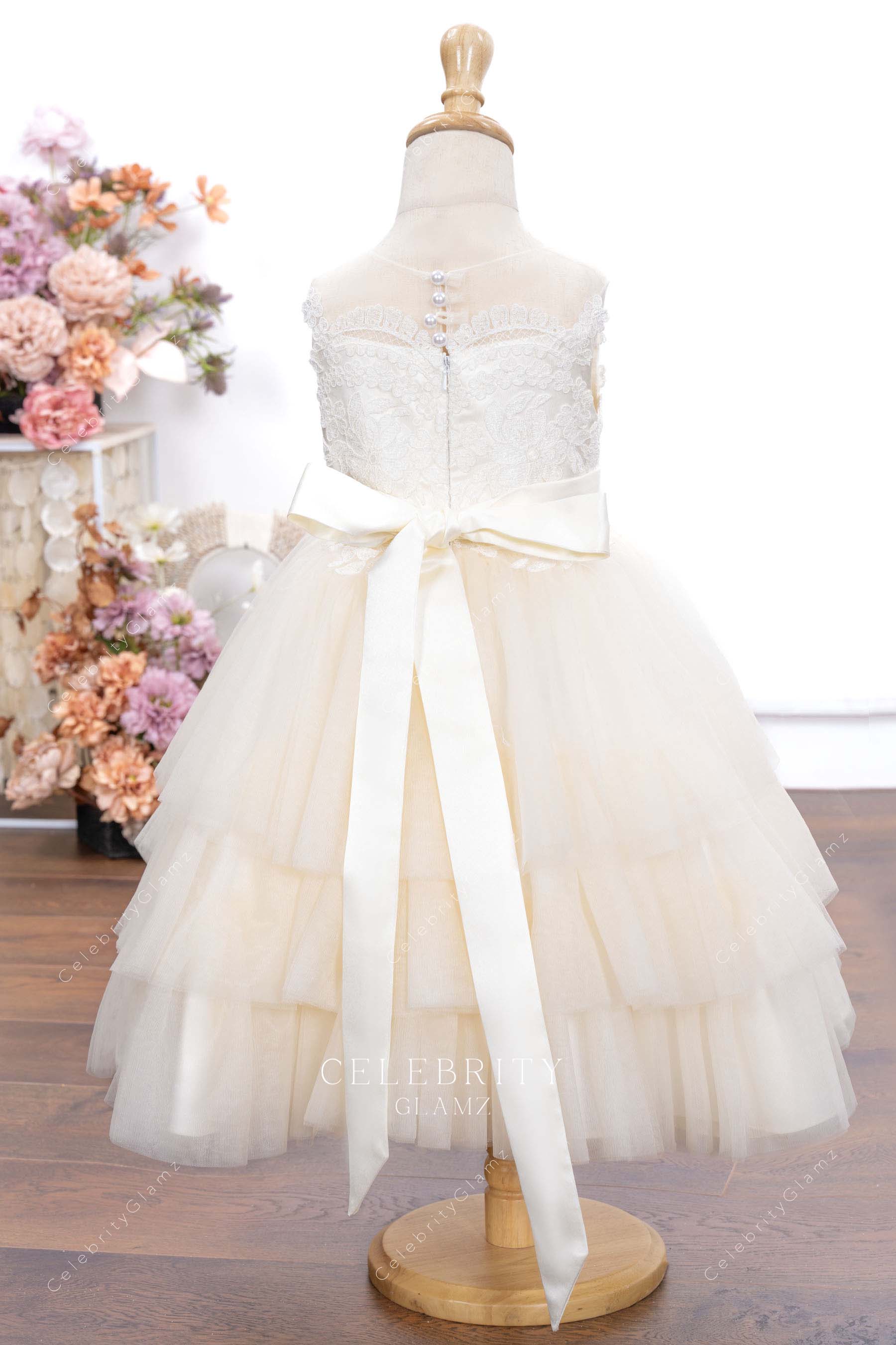 ivory lace buttoned back flower girl dress