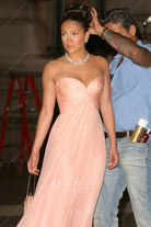 Jennifer Lopez strapless sweetheart dress in the movie maid in Manhattan 