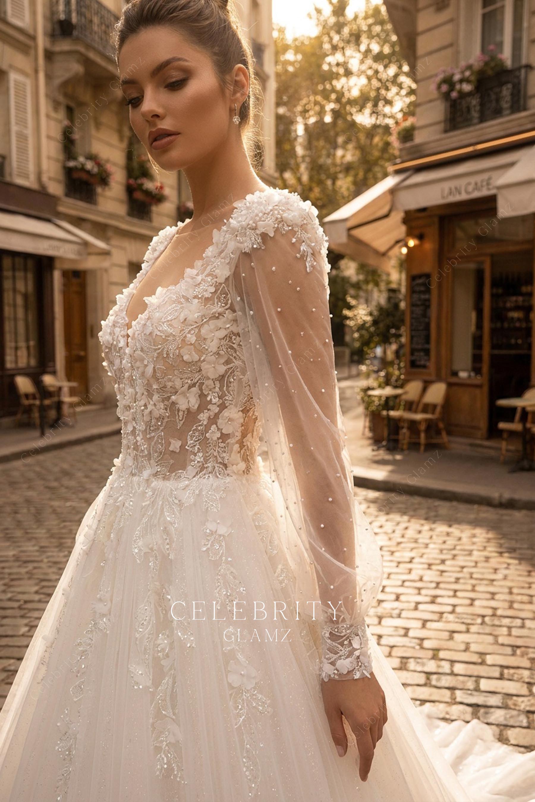 lace appliques long wedding dress