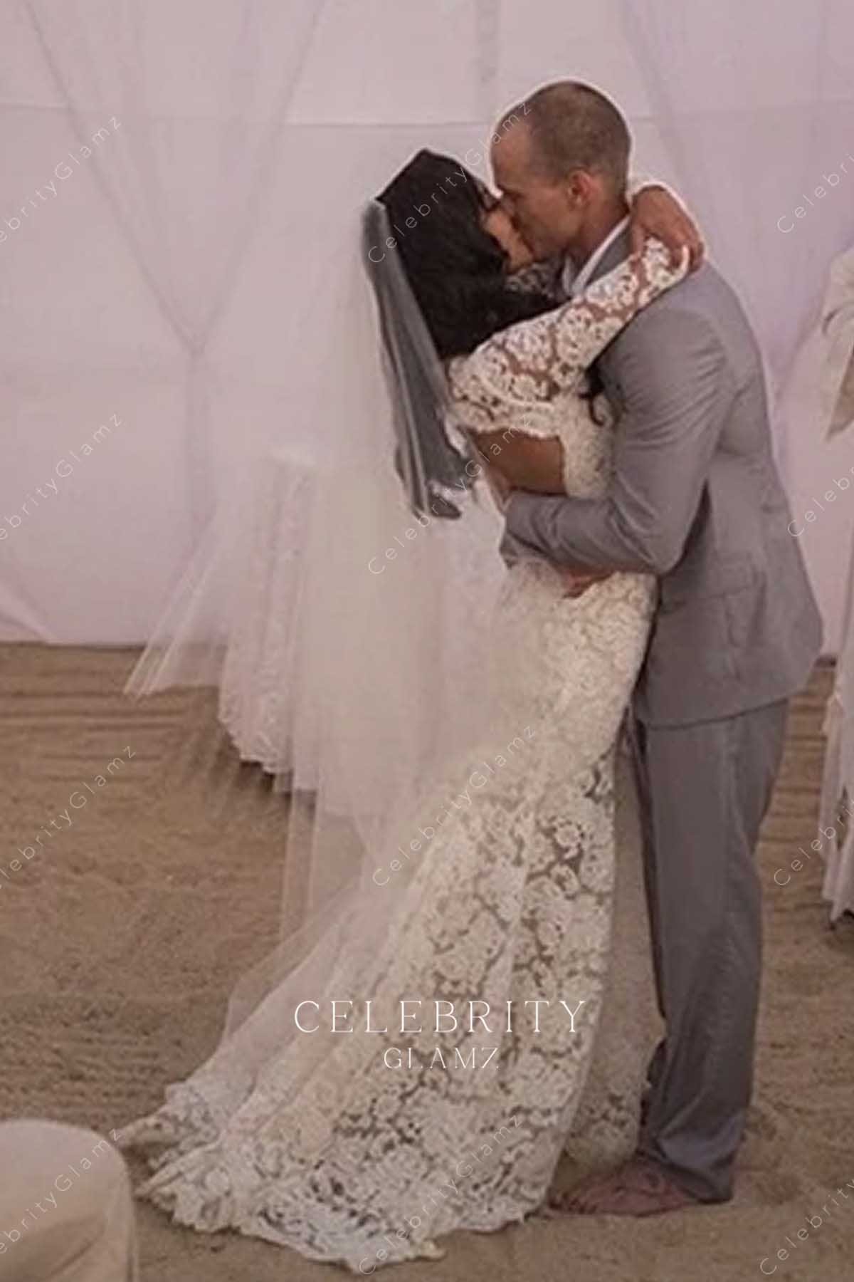 Naya Rivera lace mermaid wedding dress