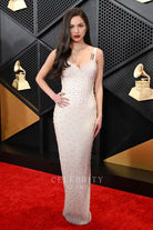 Olivia Rodrigo v neck prom dress Grammys red carpet 2024