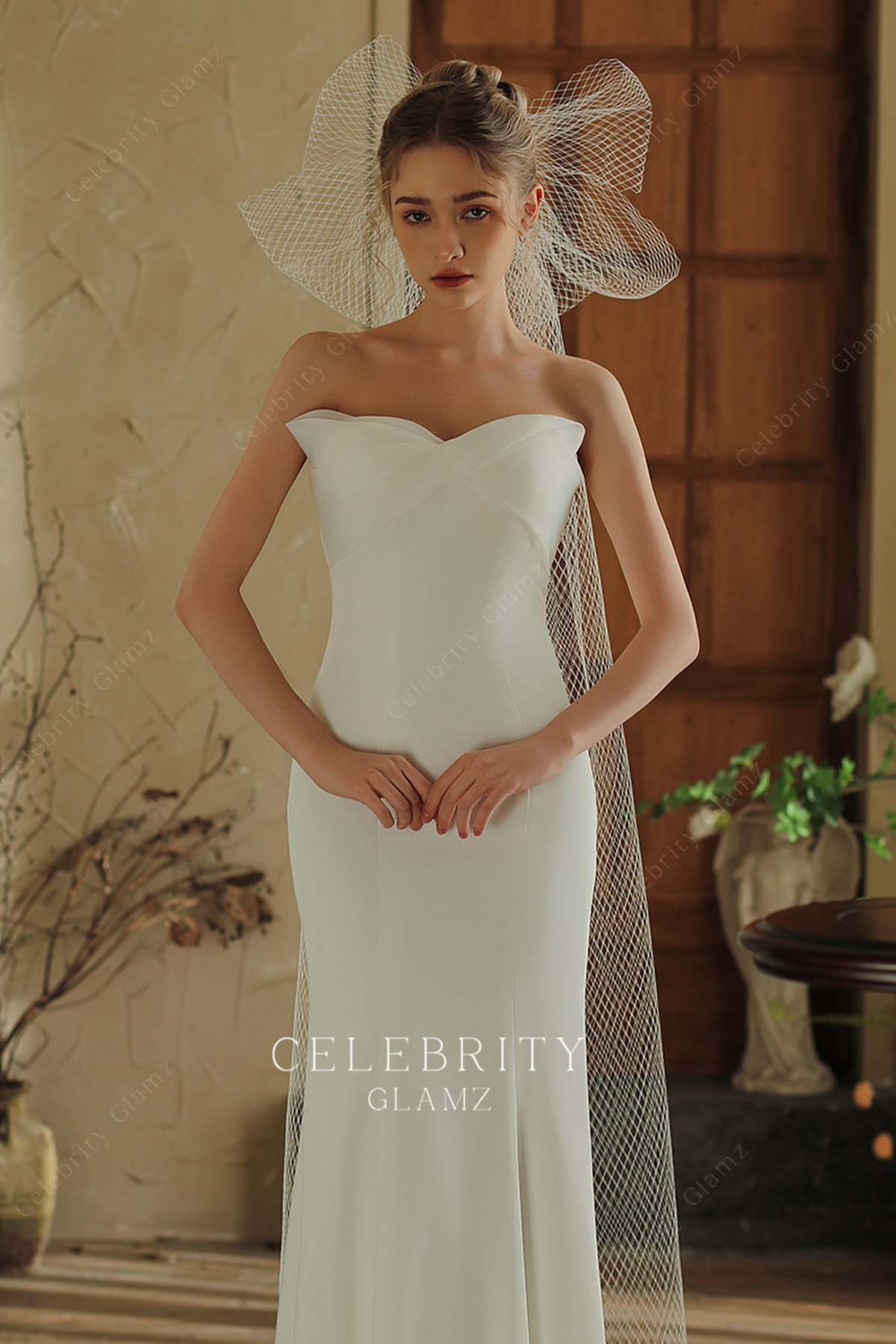 raw cut mesh bridal veil