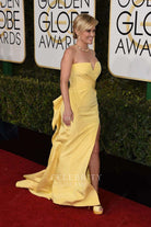 Reese Witherspoon ruffled back dress golden globes red carpet 2017