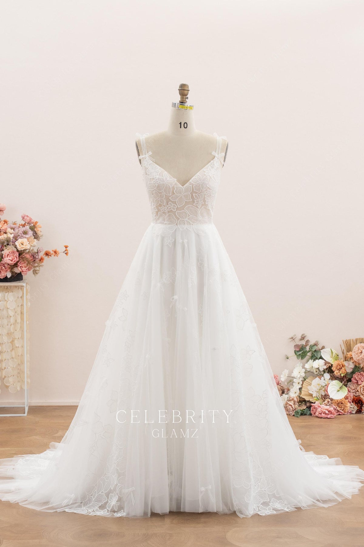 romantic flower lace wedding dress