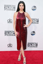 Selena Gomez burgundy glitter prom dress 2015 American music awards