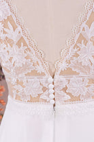 v back buttoned wedding dress