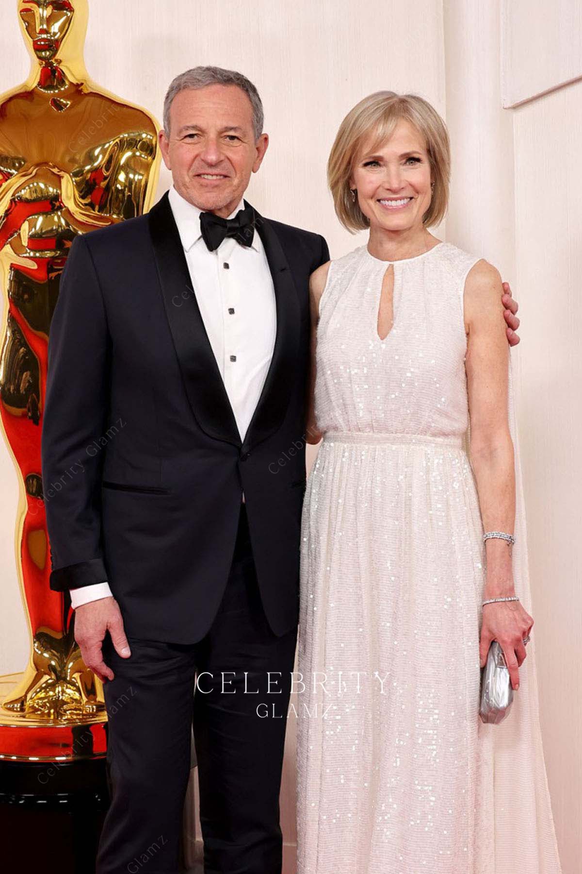 Willow Bay keyhole prom dress 2024 Oscars red carpet